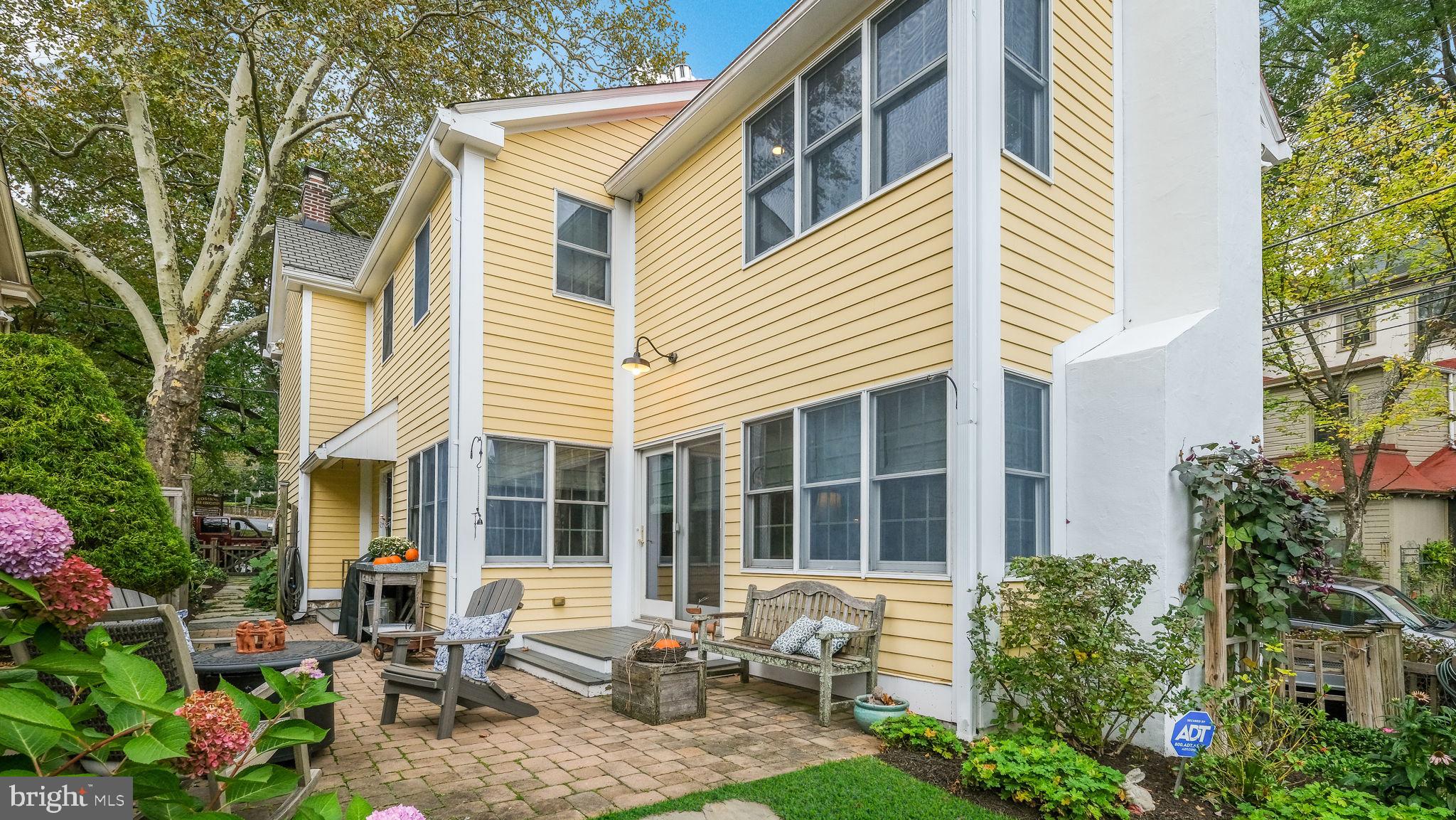 DOYLESTOWN BORO - Residential