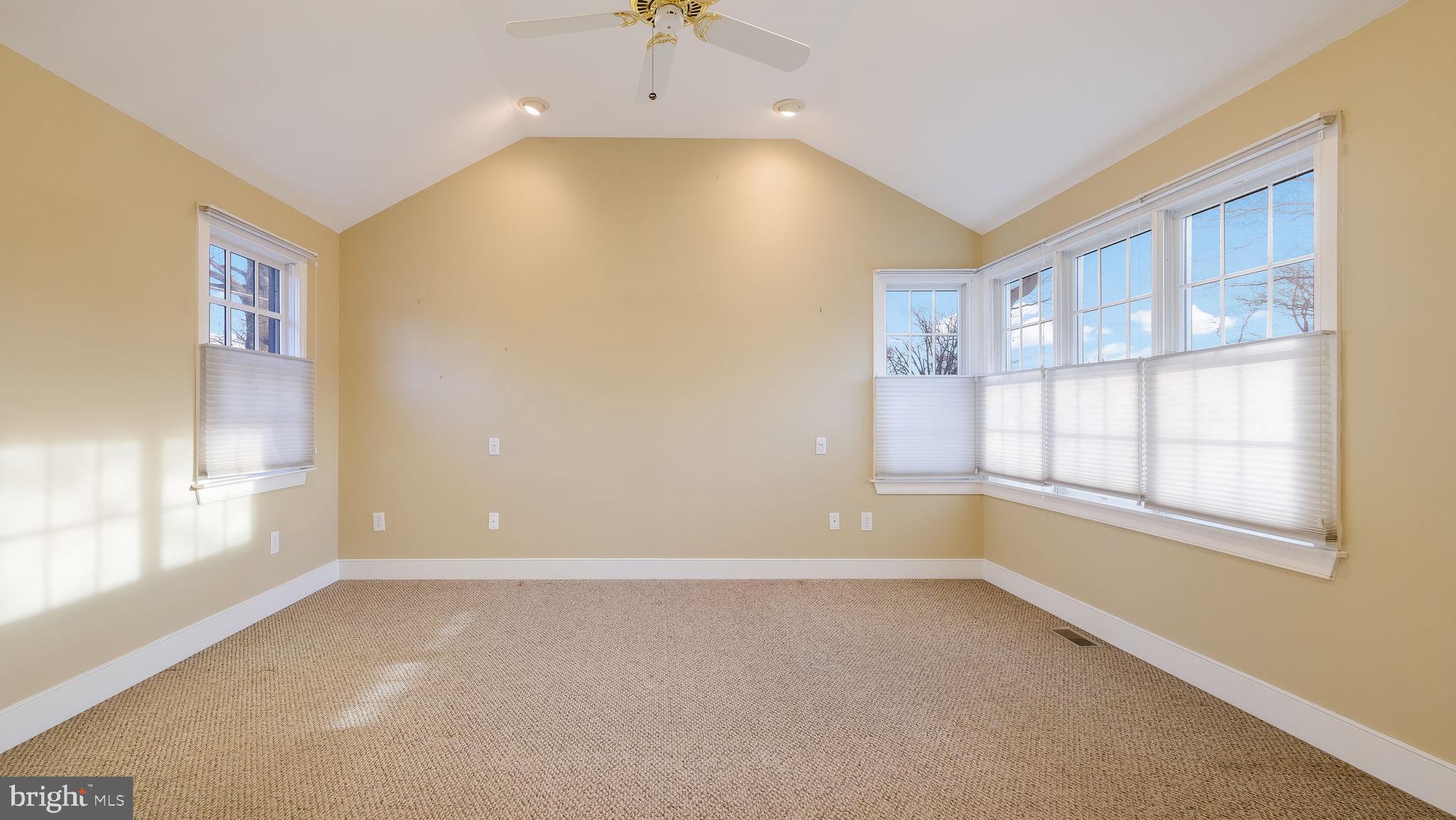 DOYLESTOWN BORO - Residential