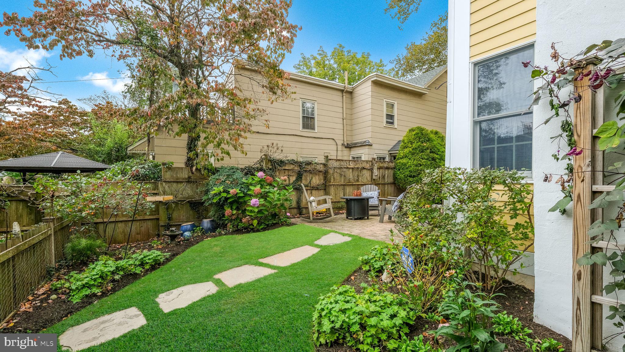 DOYLESTOWN BORO - Residential