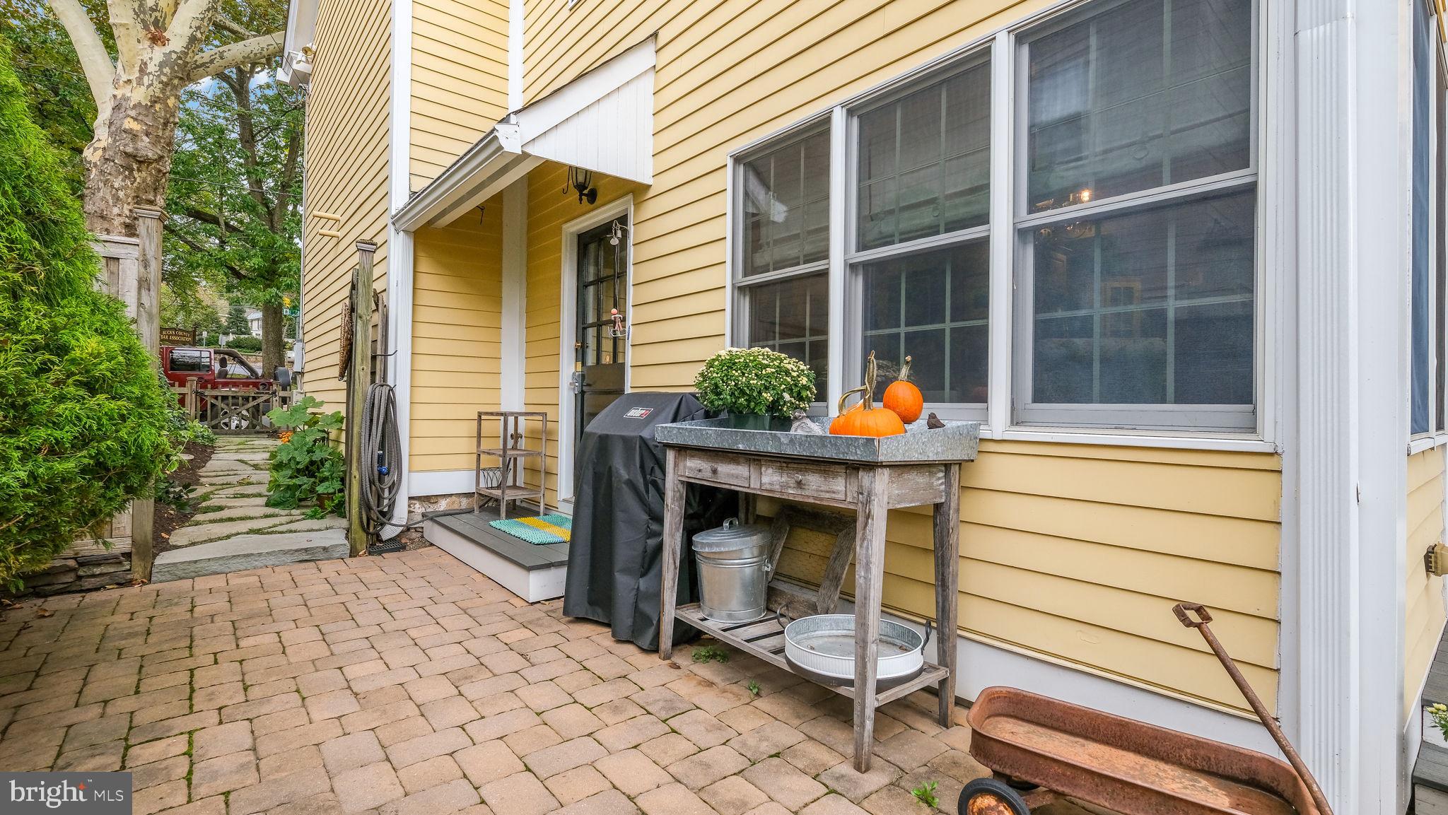 DOYLESTOWN BORO - Residential