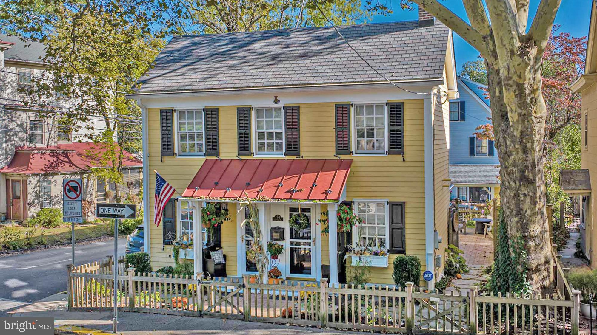 DOYLESTOWN BORO - Residential