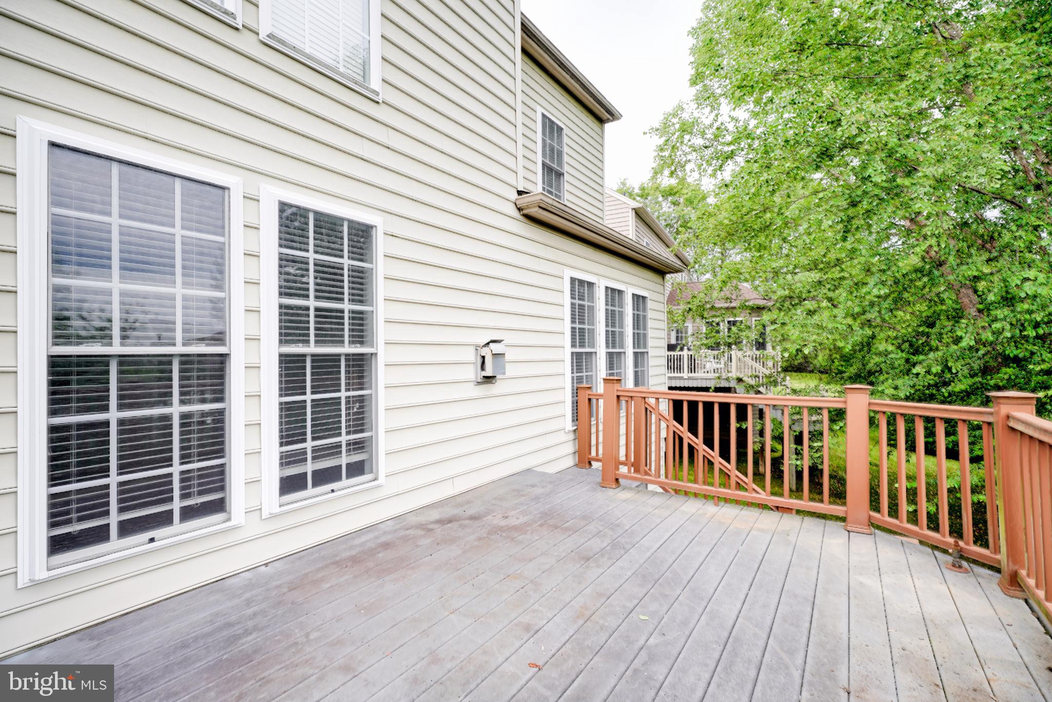 RIDINGS AT HUN RUN - Residential Lease