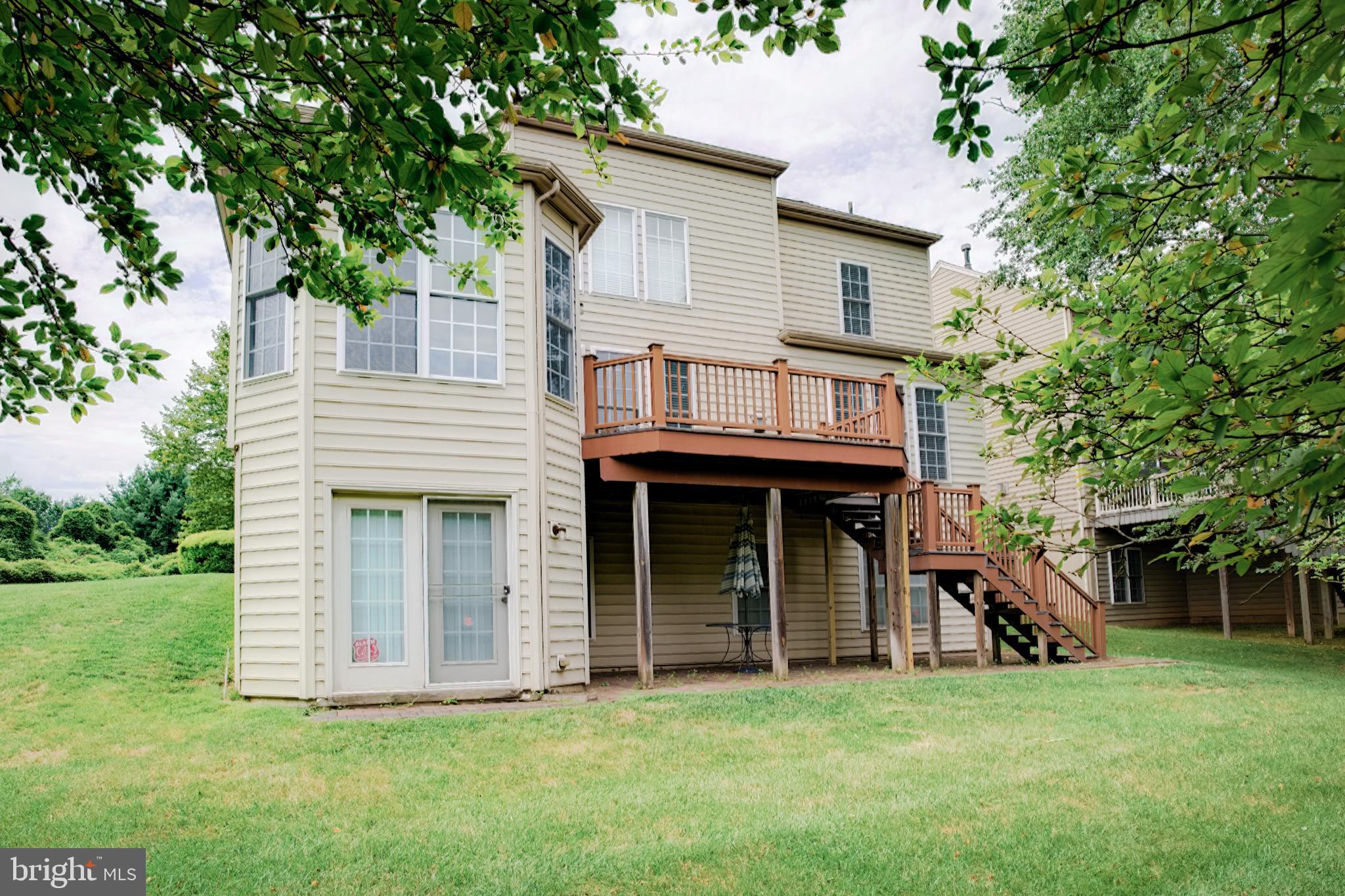 RIDINGS AT HUN RUN - Residential Lease