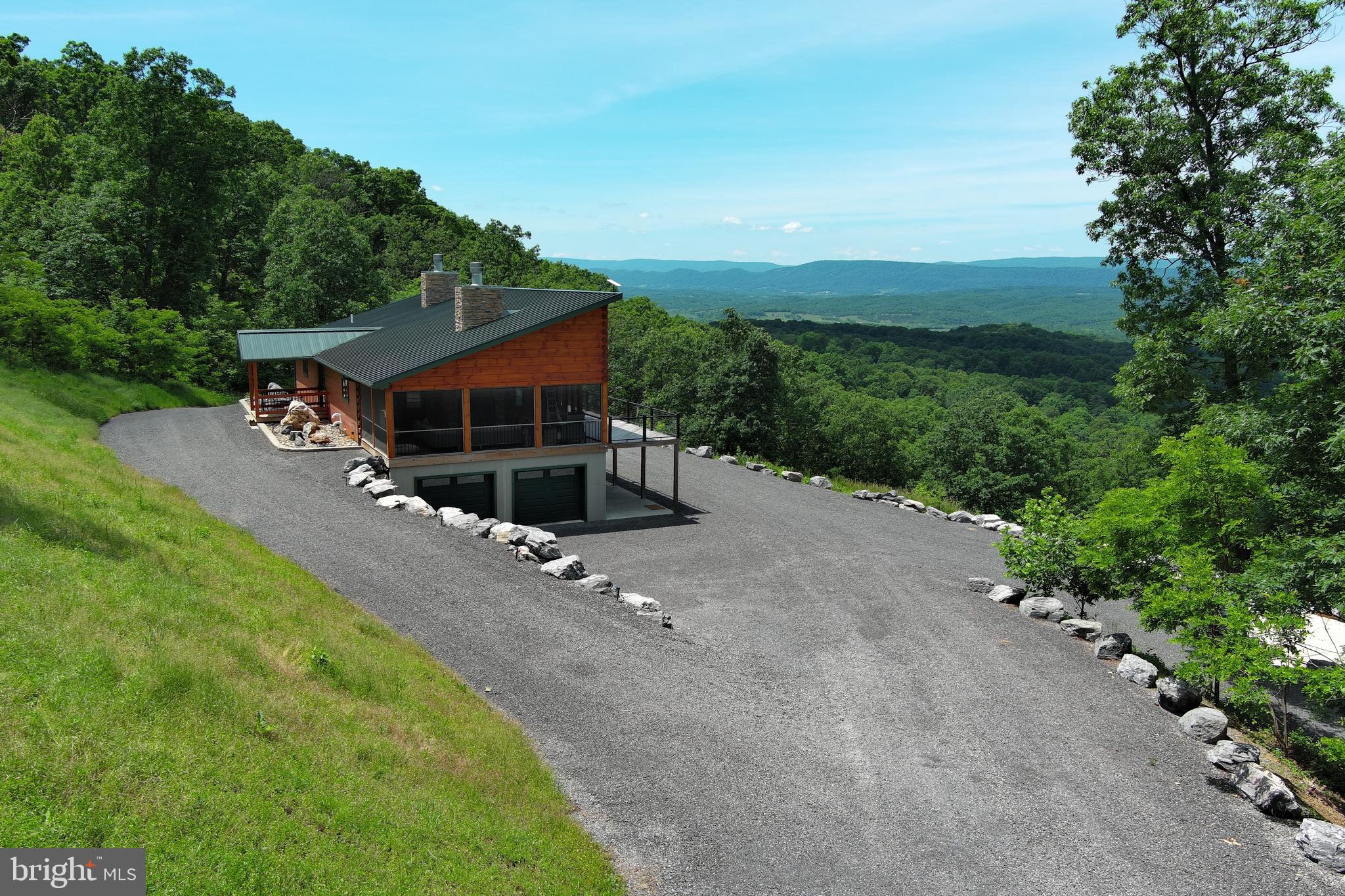 BLUFFS ON THE POTOMAC - Residential