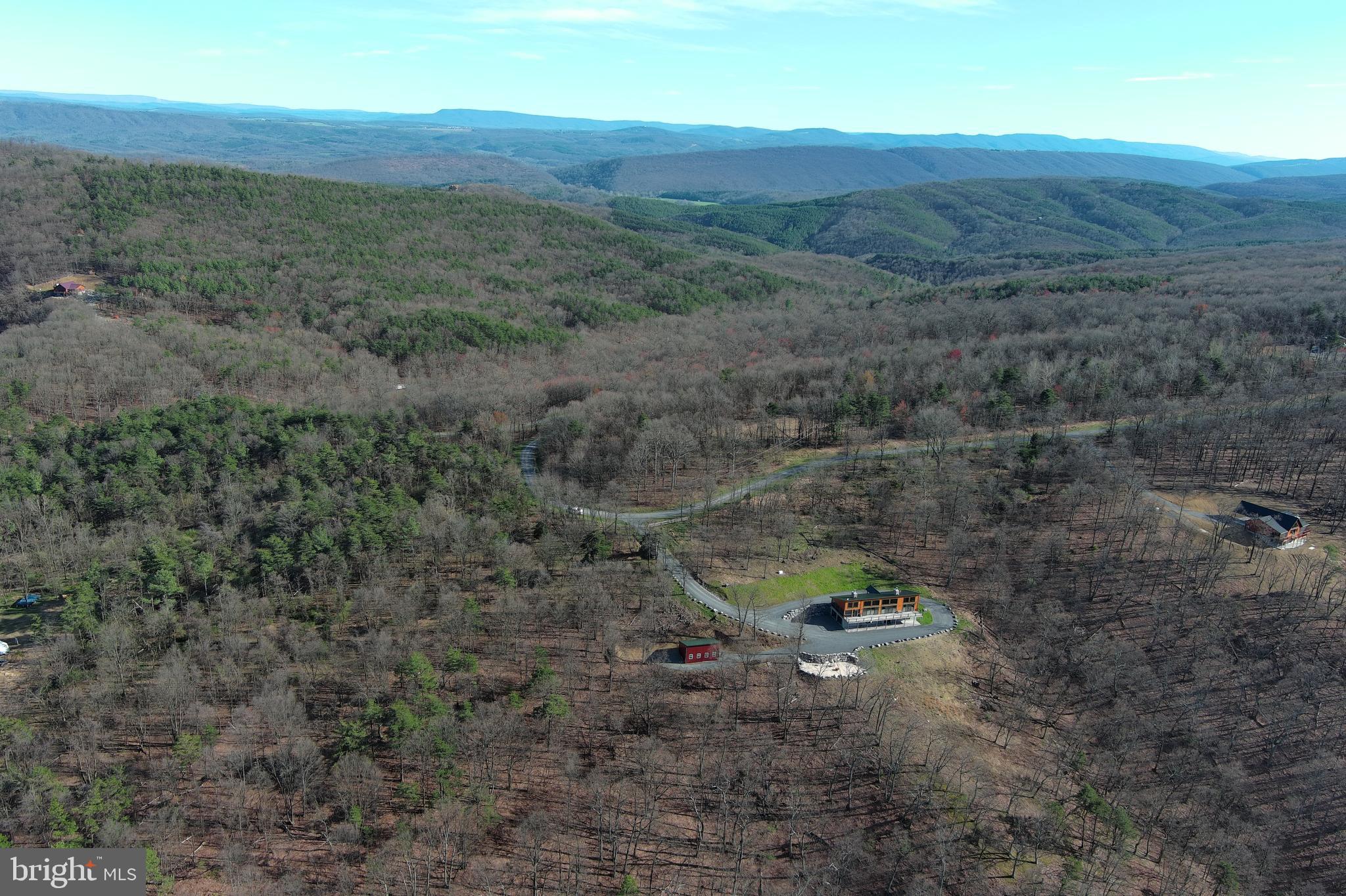 BLUFFS ON THE POTOMAC - Residential