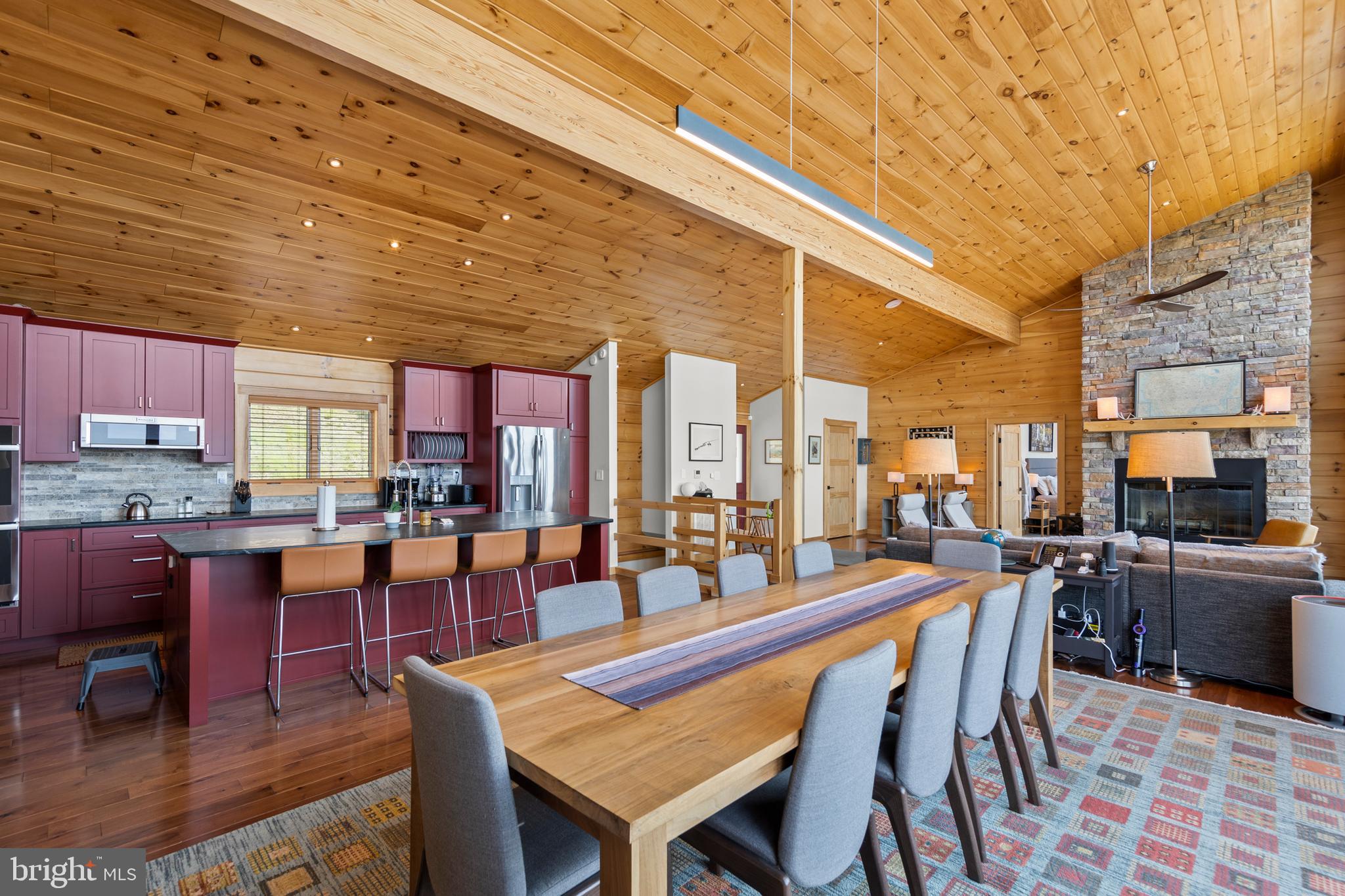 BLUFFS ON THE POTOMAC - Residential