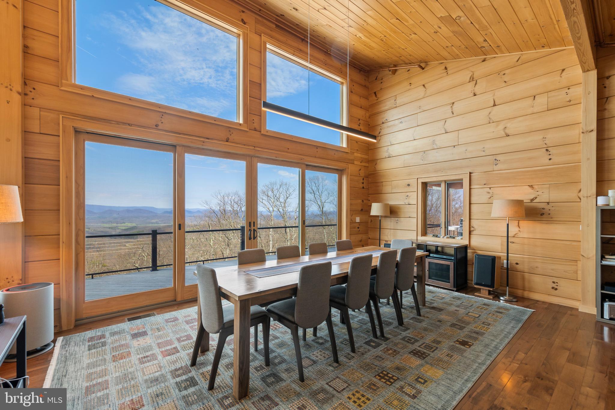 BLUFFS ON THE POTOMAC - Residential