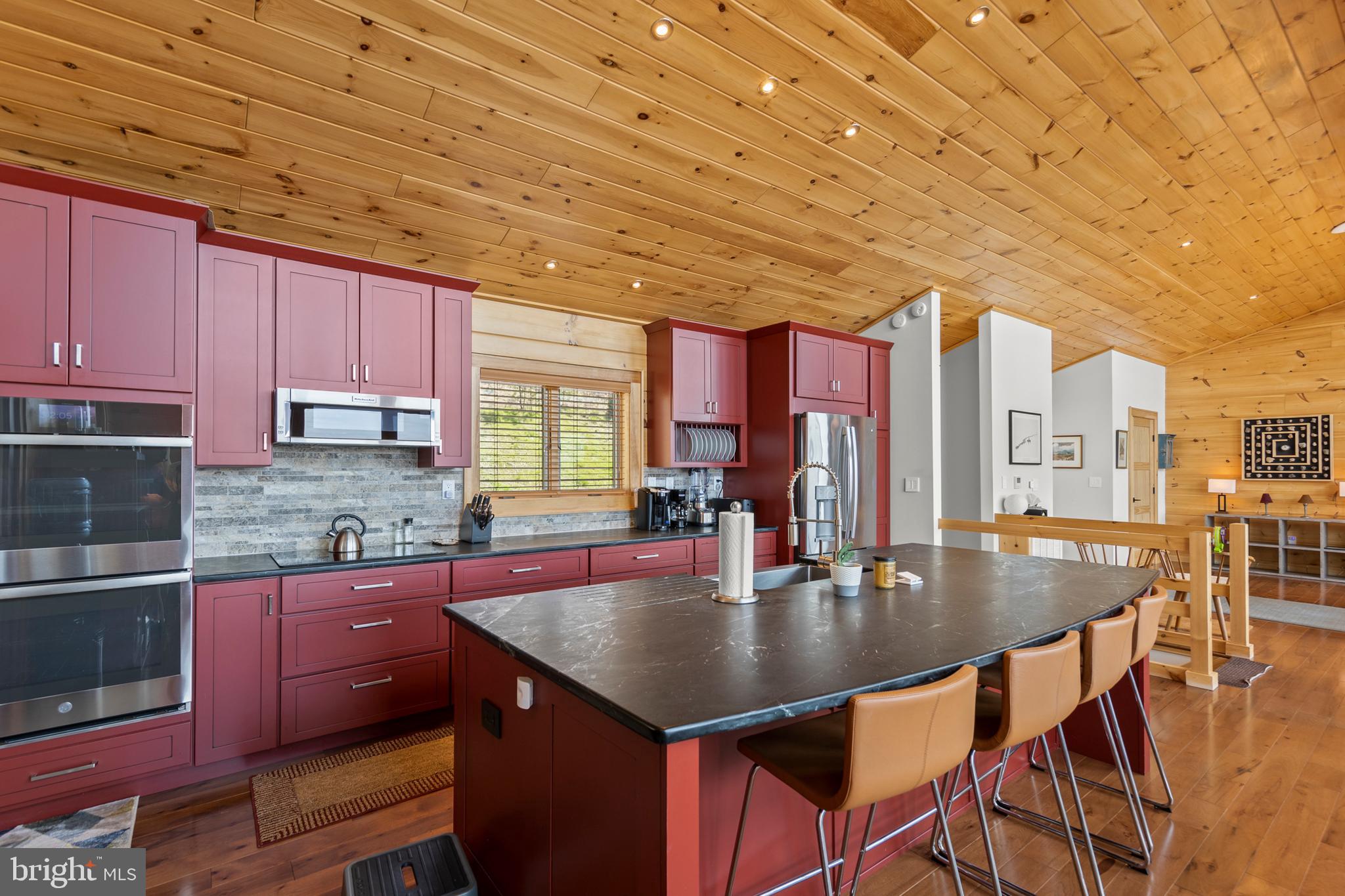 BLUFFS ON THE POTOMAC - Residential