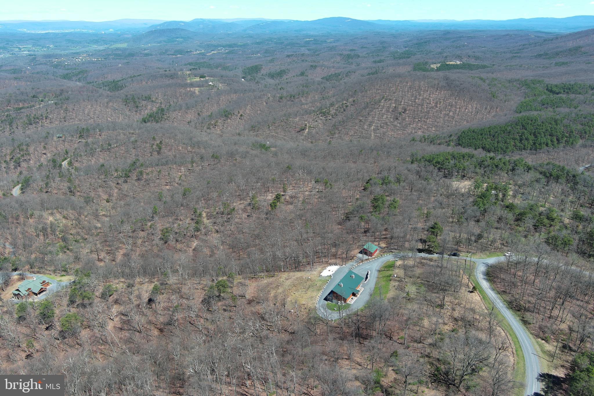 BLUFFS ON THE POTOMAC - Residential