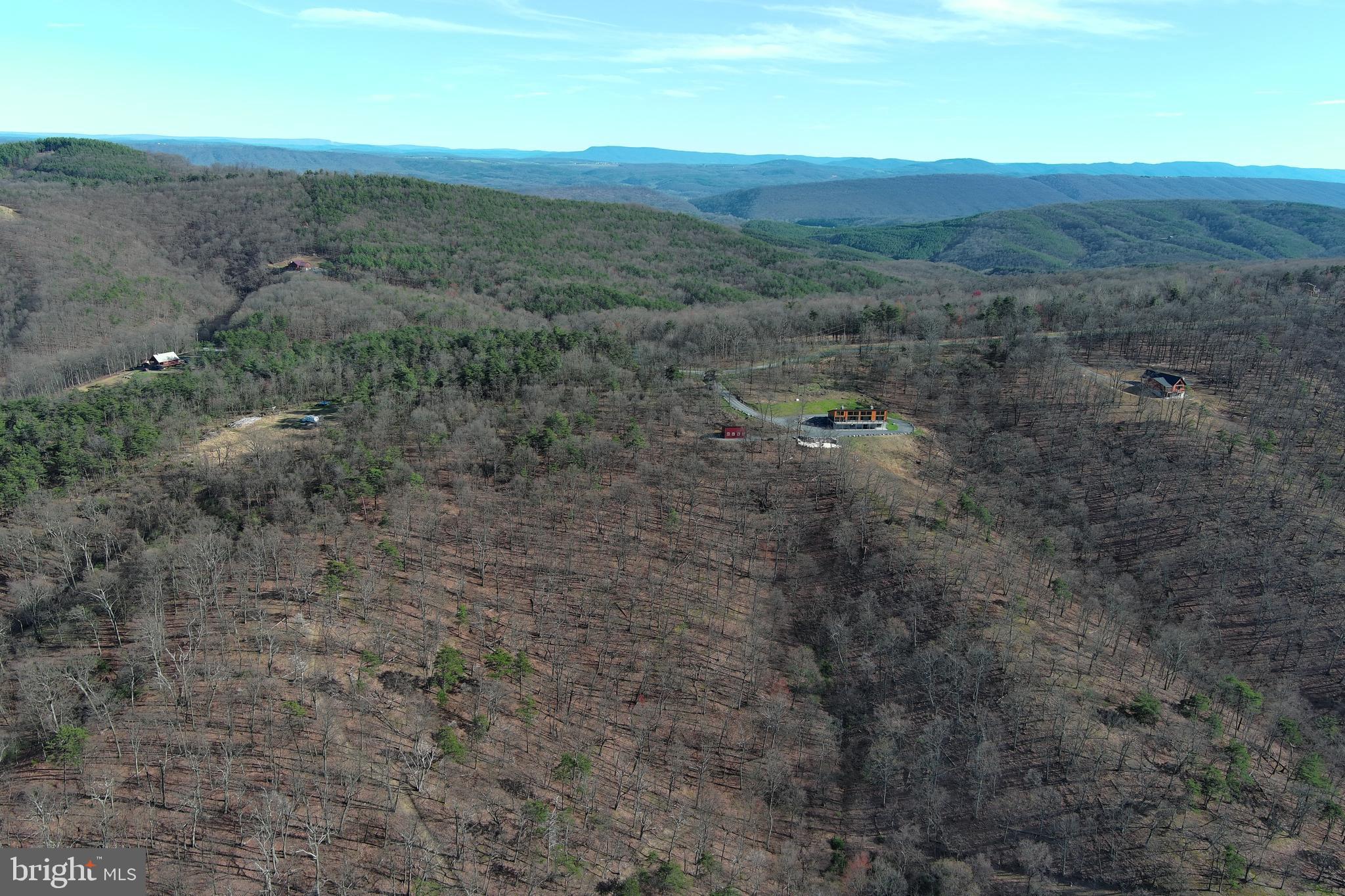 BLUFFS ON THE POTOMAC - Residential