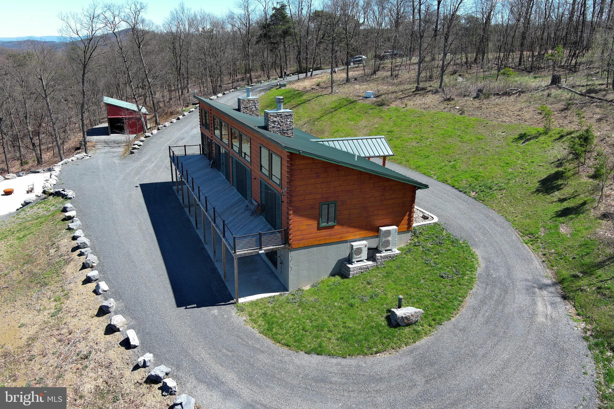 BLUFFS ON THE POTOMAC - Residential