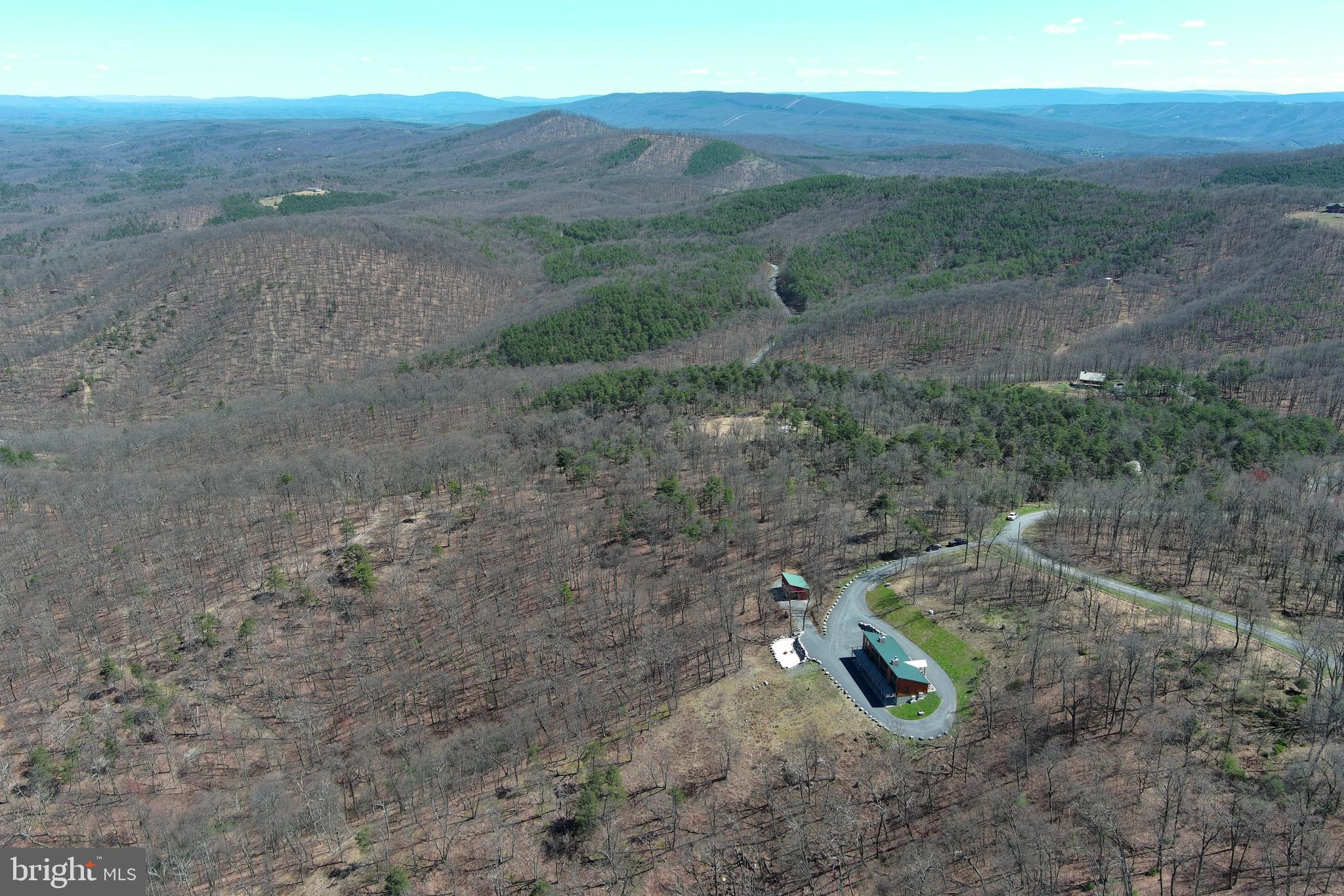 BLUFFS ON THE POTOMAC - Residential