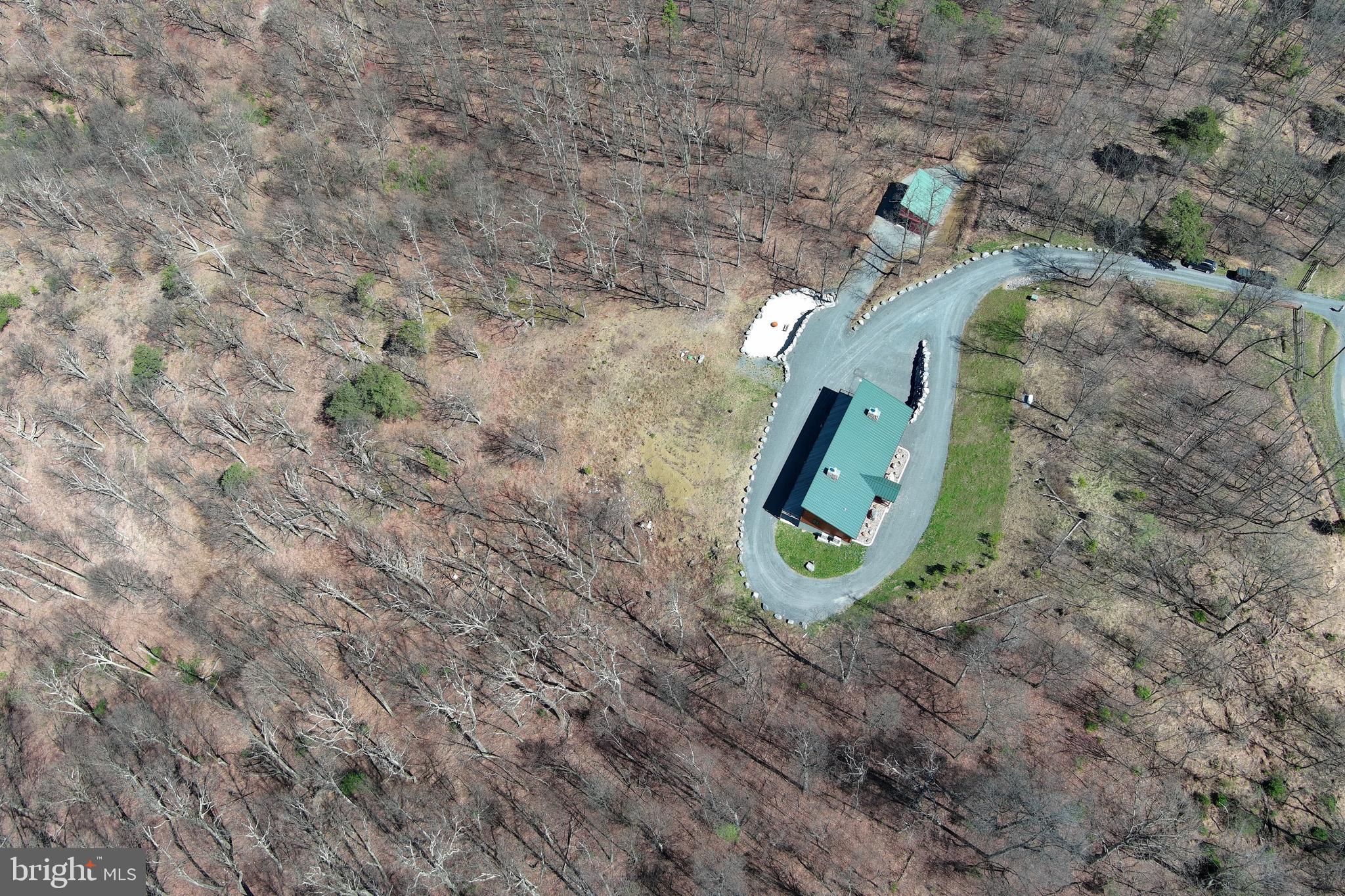 BLUFFS ON THE POTOMAC - Residential