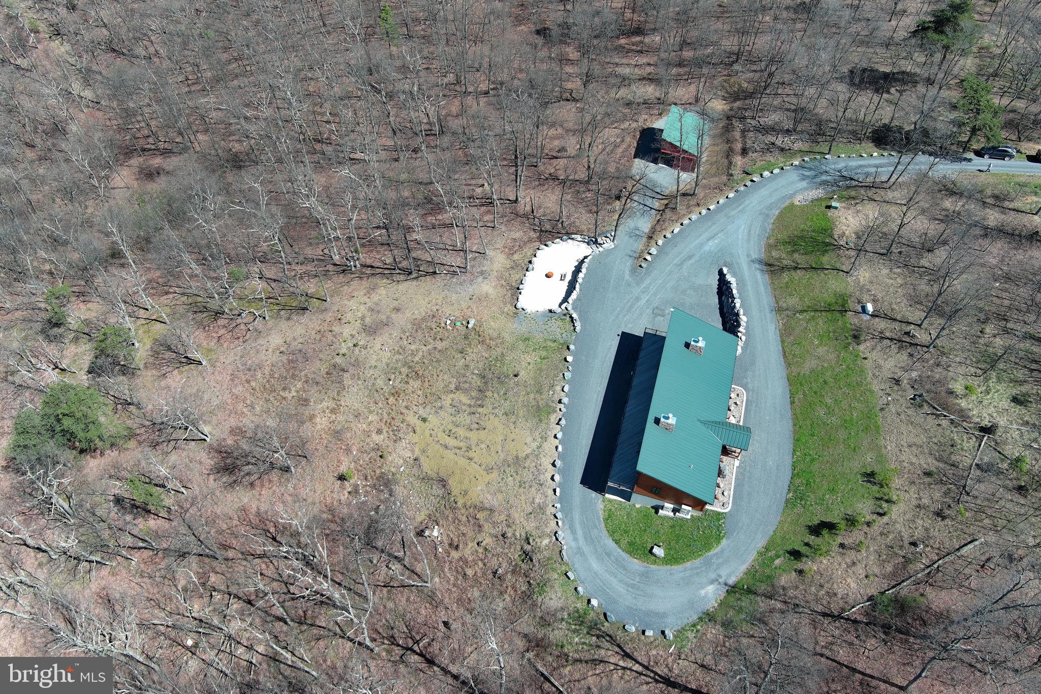 BLUFFS ON THE POTOMAC - Residential