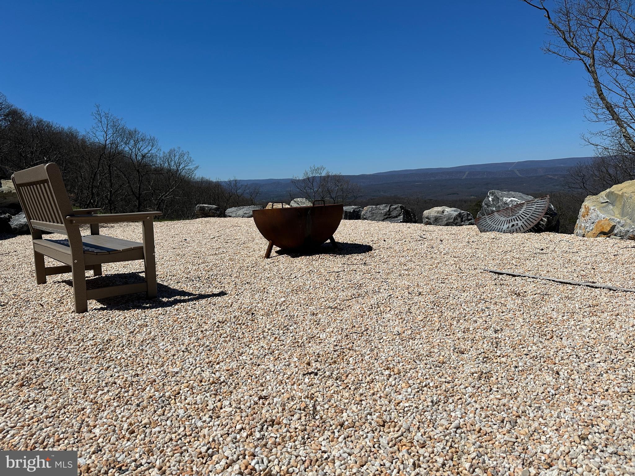 BLUFFS ON THE POTOMAC - Residential