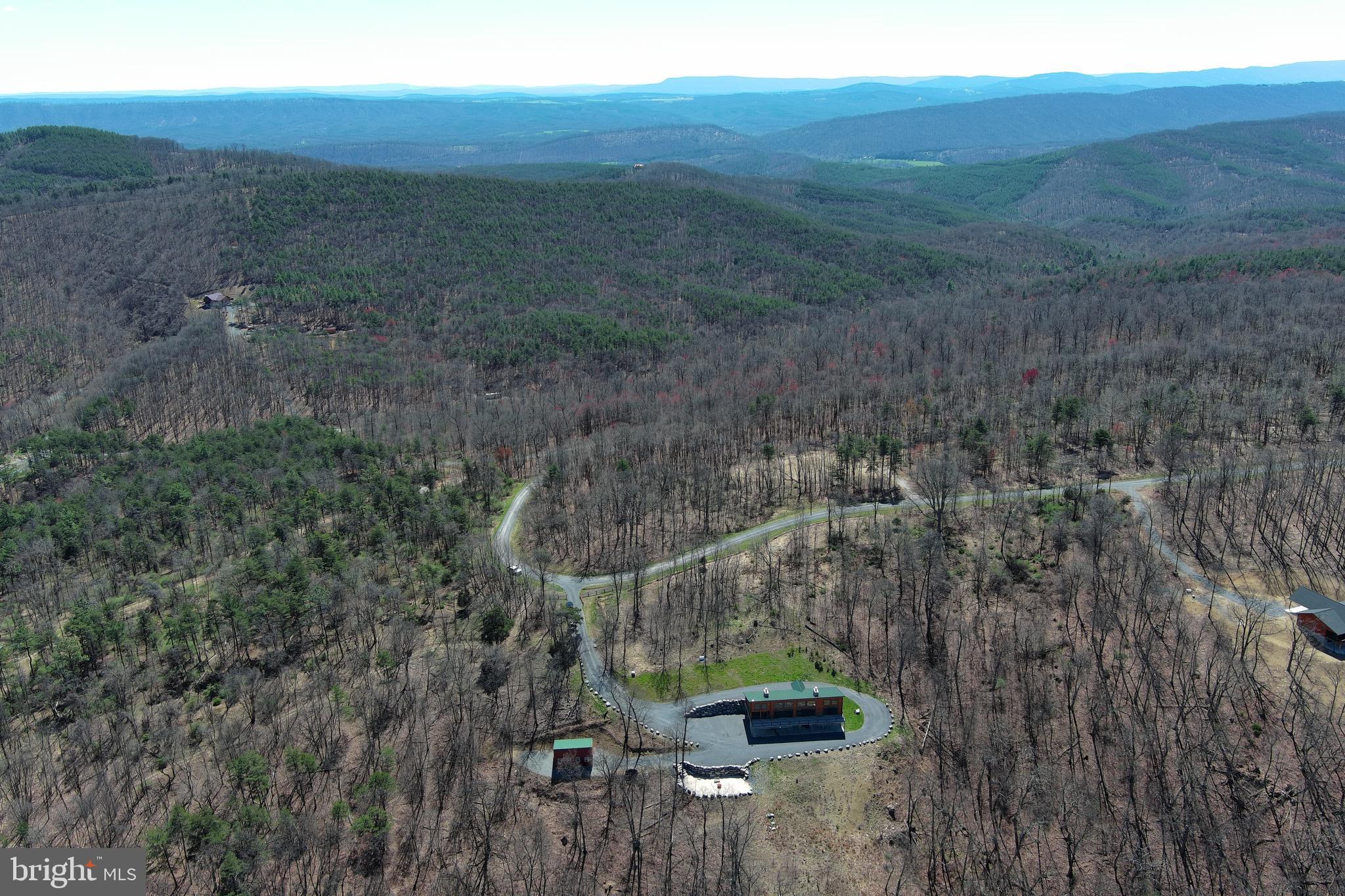 BLUFFS ON THE POTOMAC - Residential