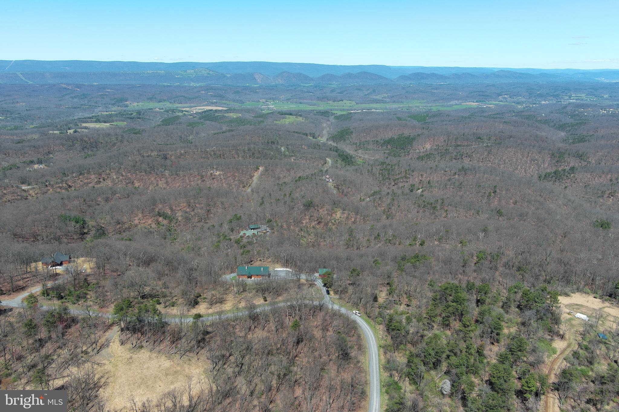 BLUFFS ON THE POTOMAC - Residential