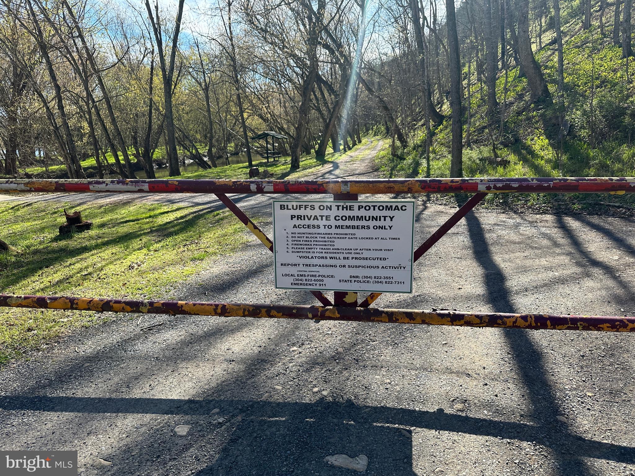 BLUFFS ON THE POTOMAC - Residential