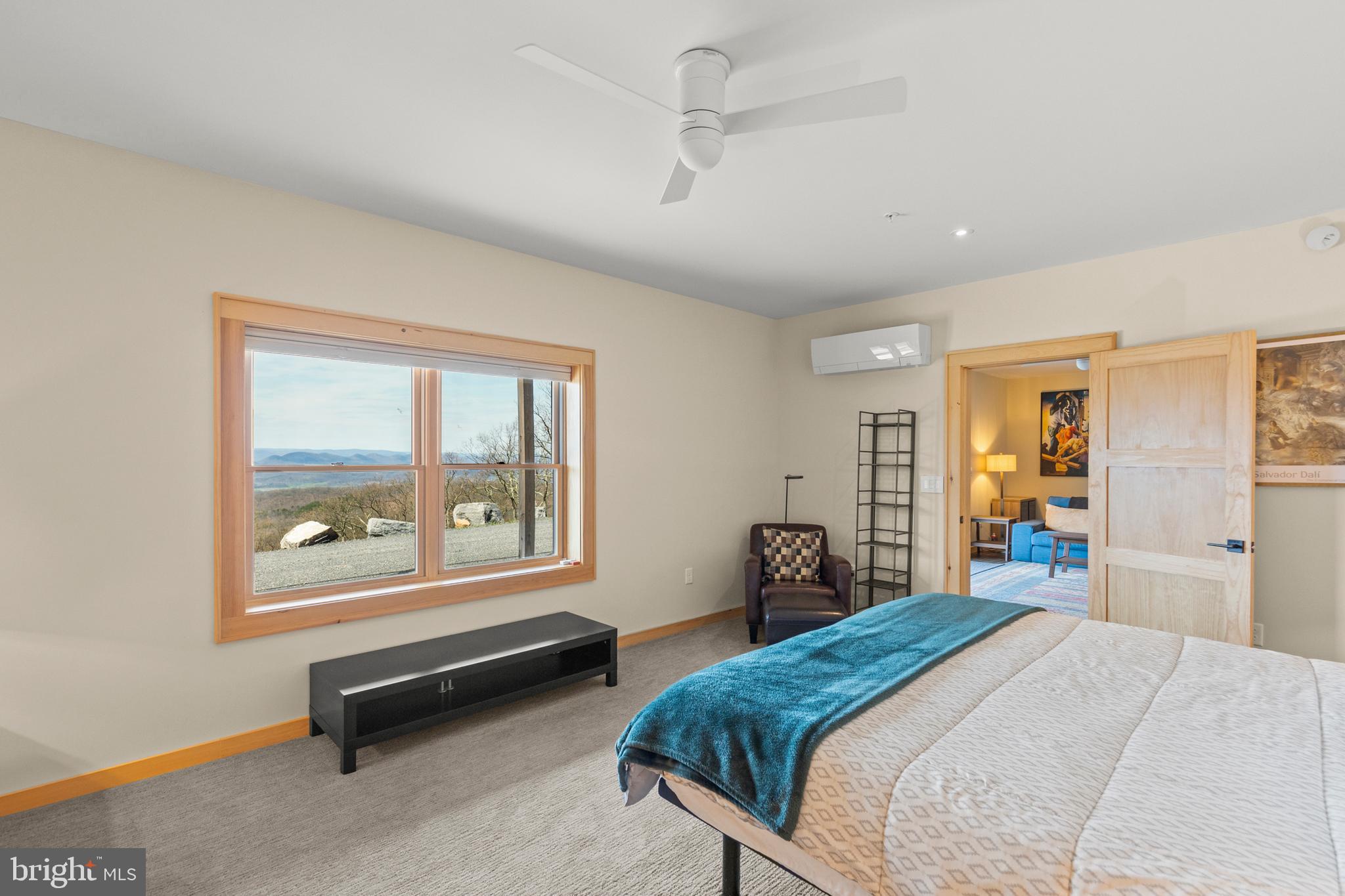 BLUFFS ON THE POTOMAC - Residential