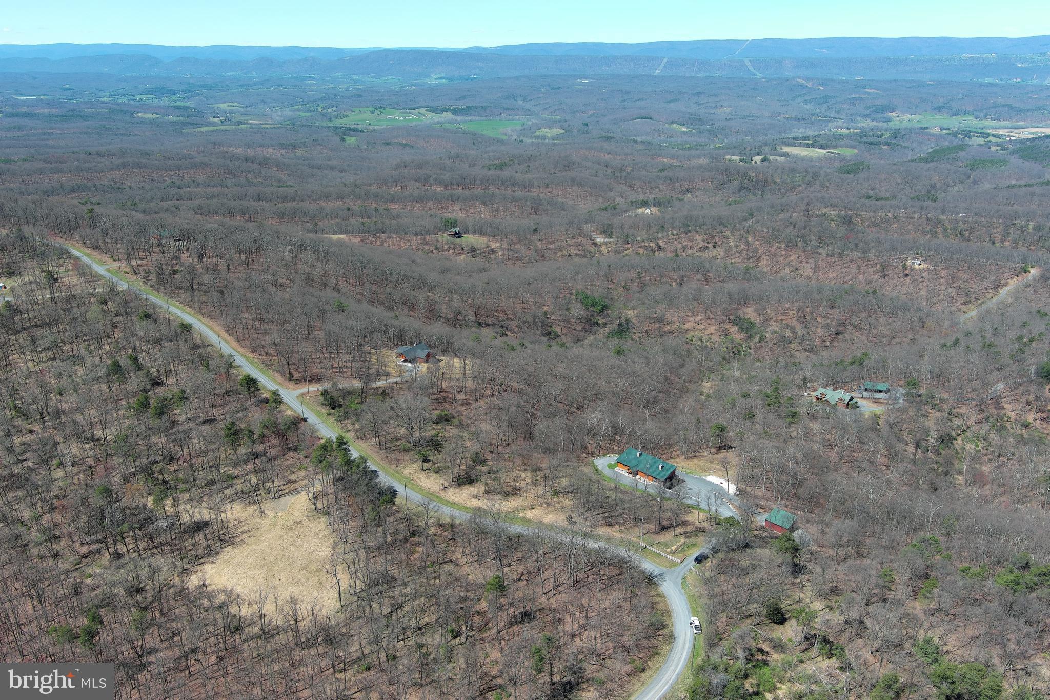 BLUFFS ON THE POTOMAC - Residential