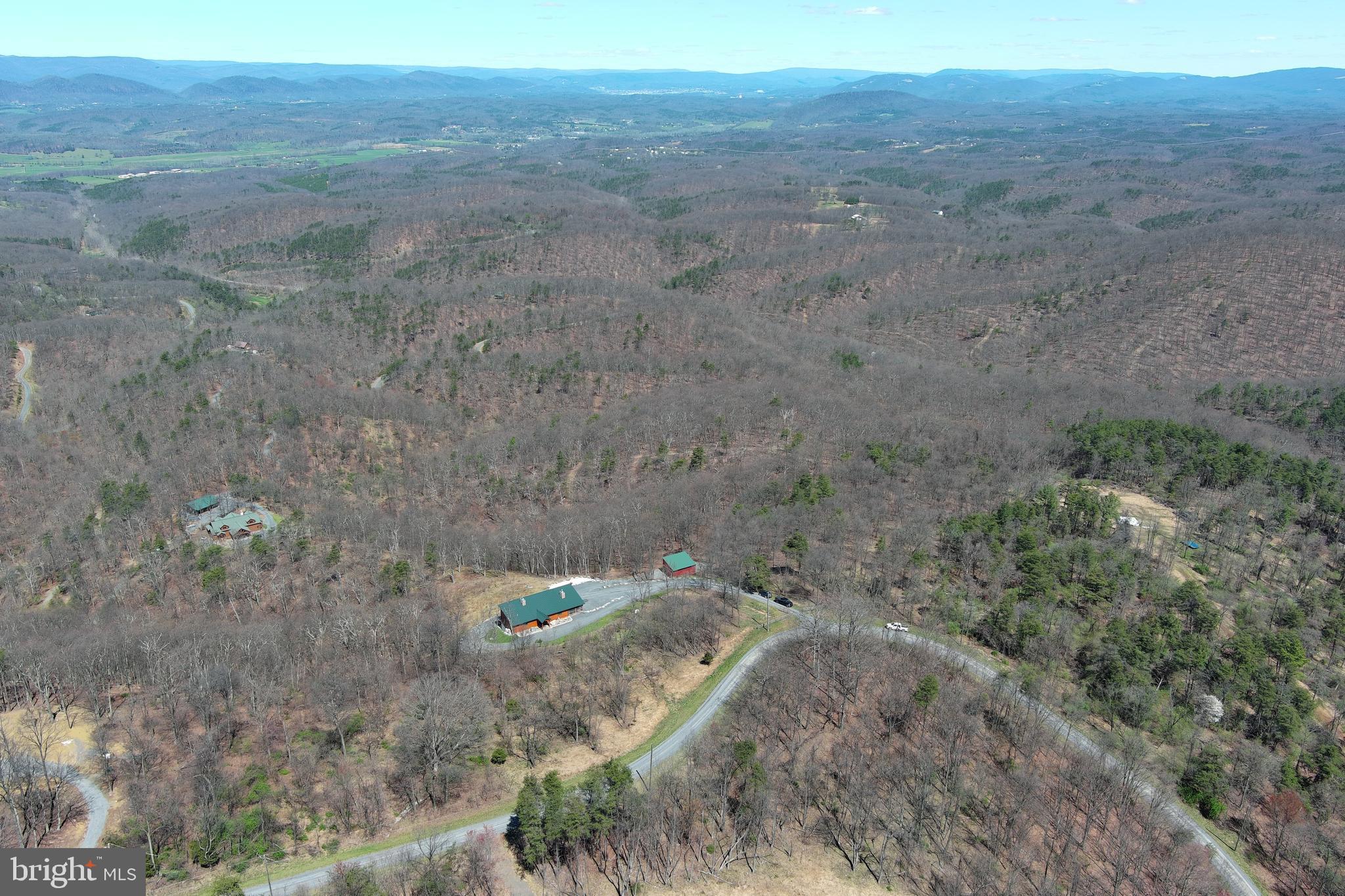 BLUFFS ON THE POTOMAC - Residential
