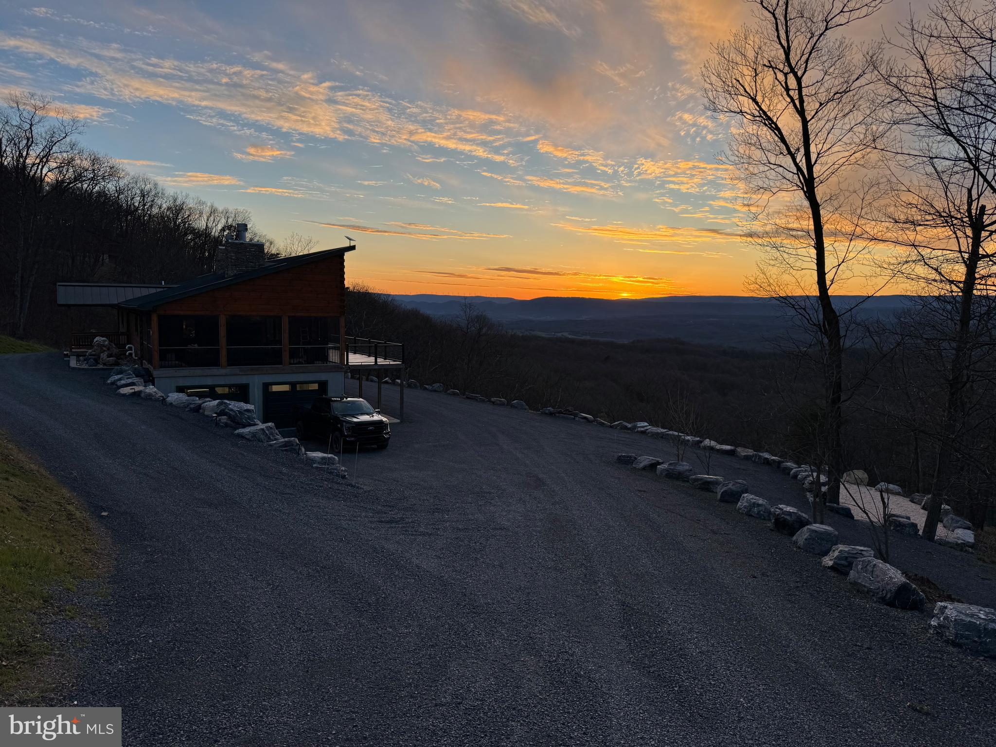 BLUFFS ON THE POTOMAC - Residential