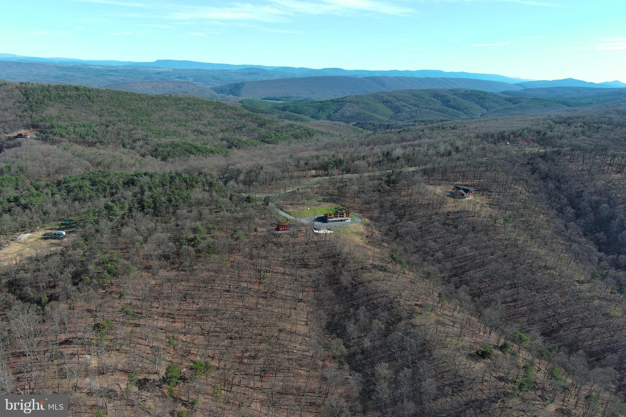 BLUFFS ON THE POTOMAC - Residential