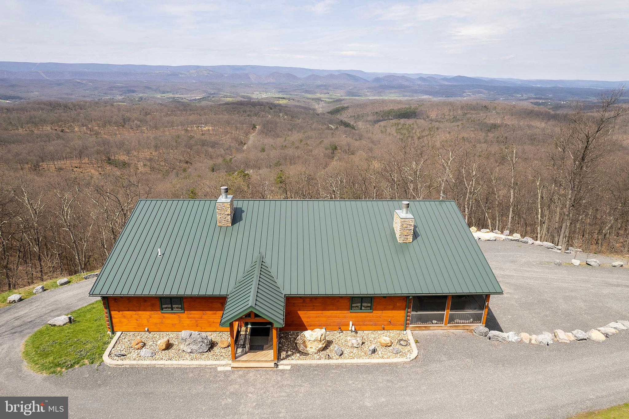BLUFFS ON THE POTOMAC - Residential