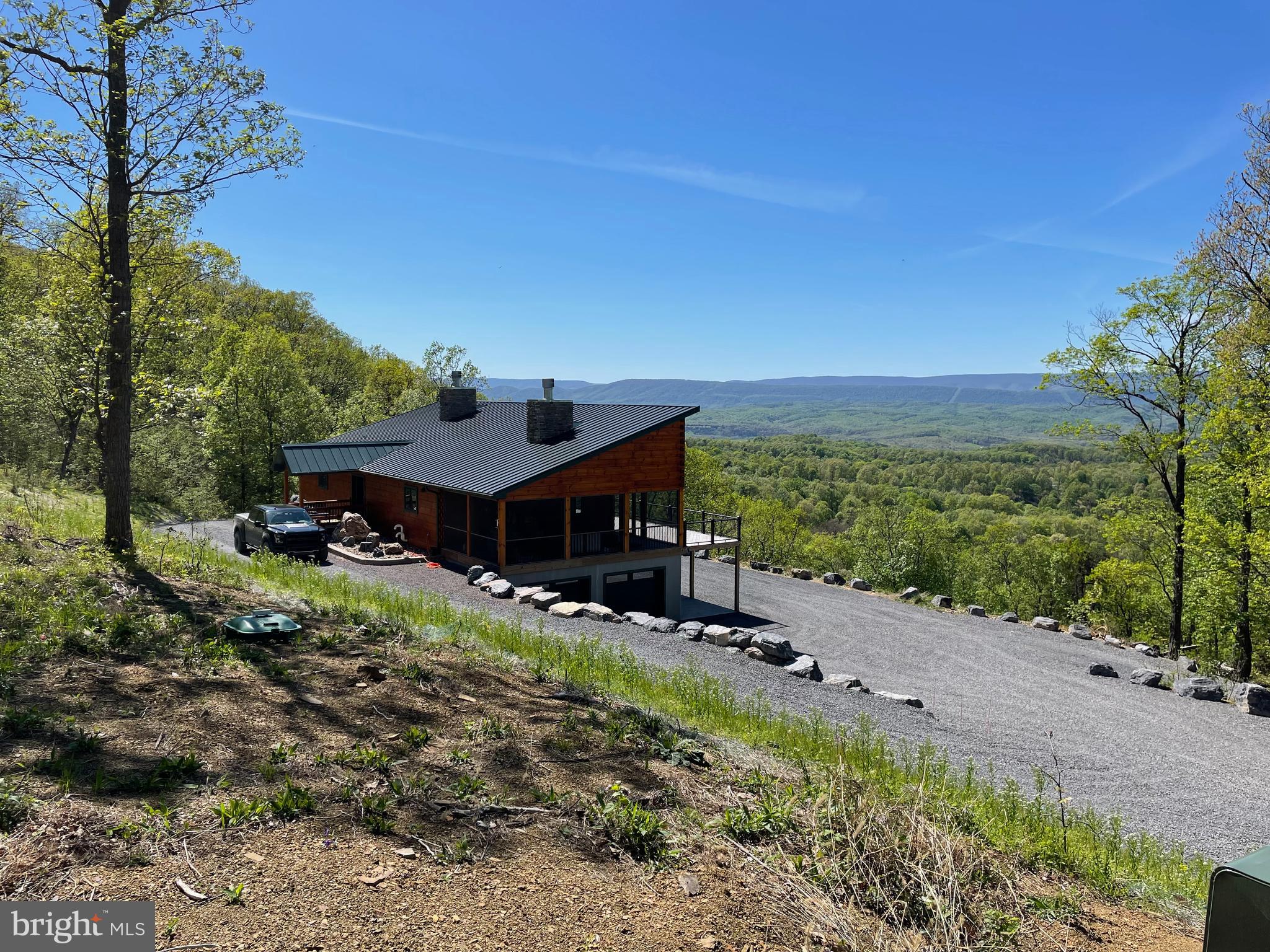 BLUFFS ON THE POTOMAC - Residential