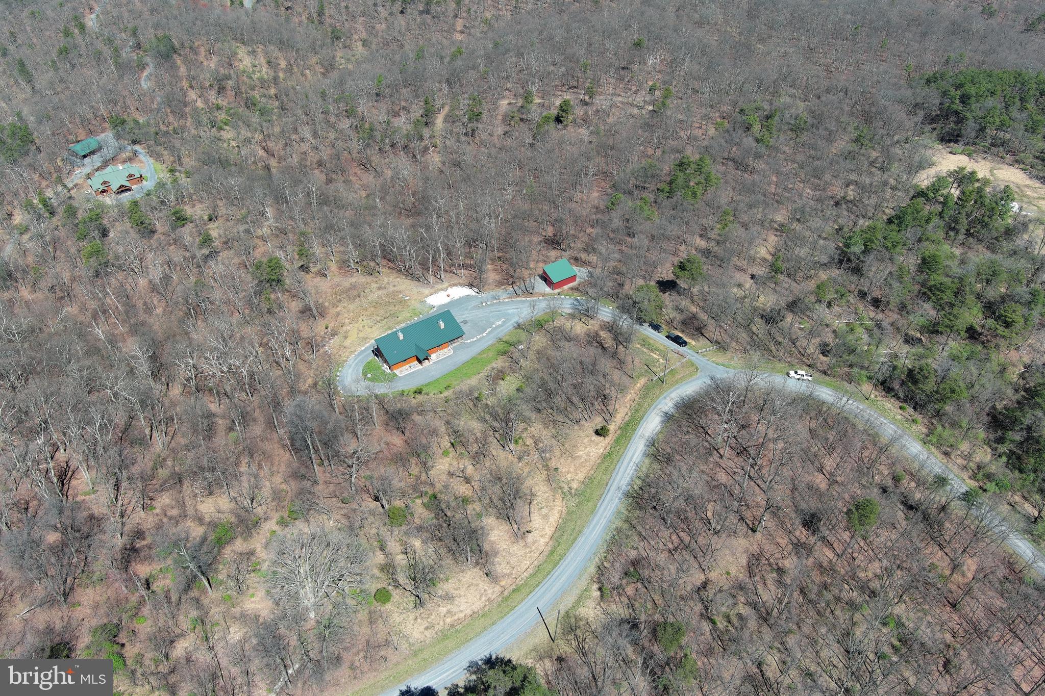 BLUFFS ON THE POTOMAC - Residential