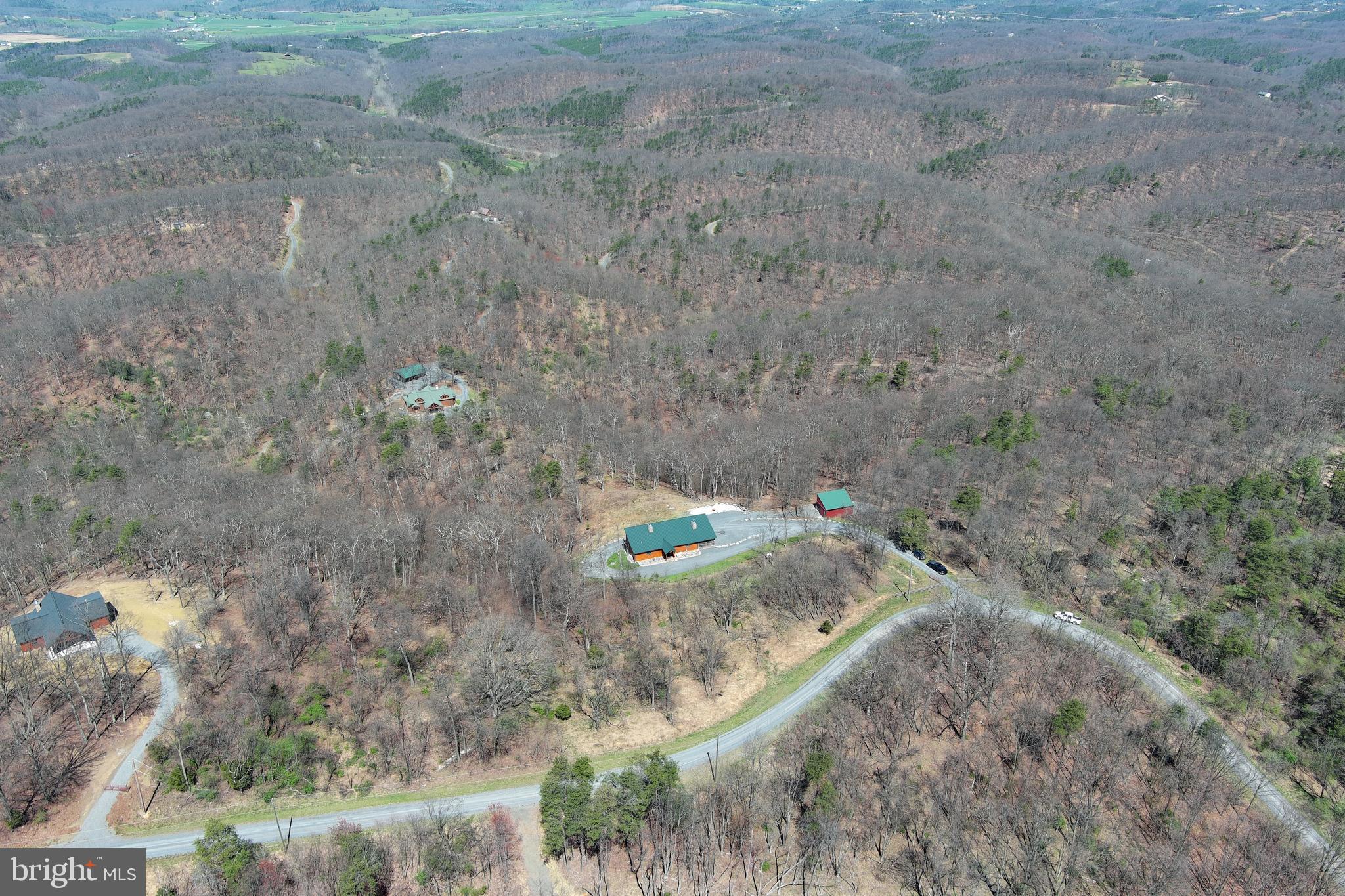 BLUFFS ON THE POTOMAC - Residential