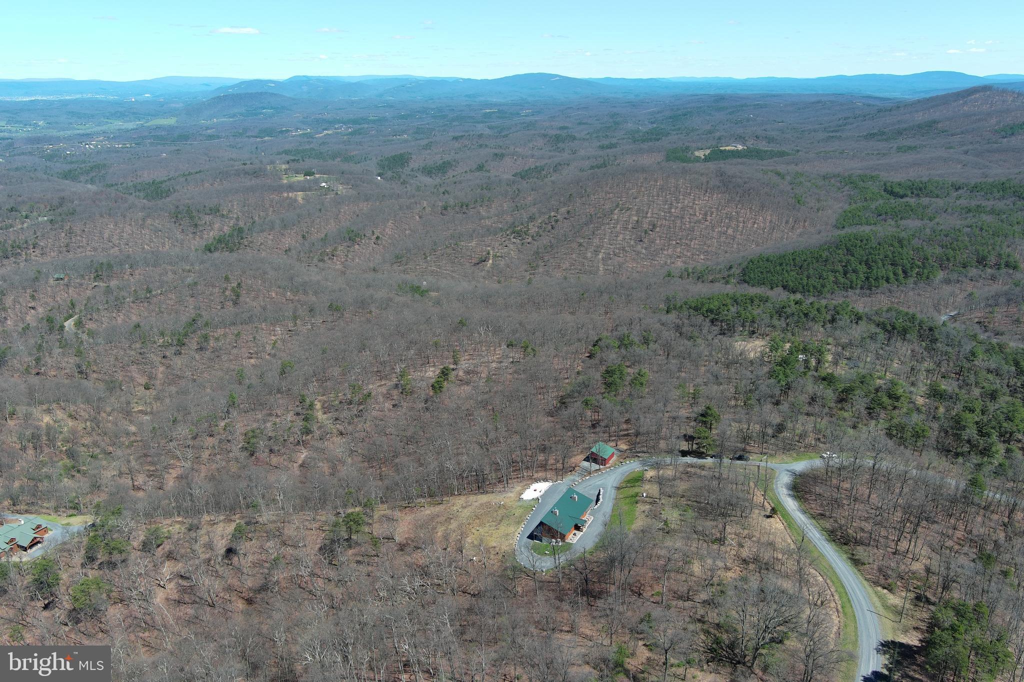 BLUFFS ON THE POTOMAC - Residential