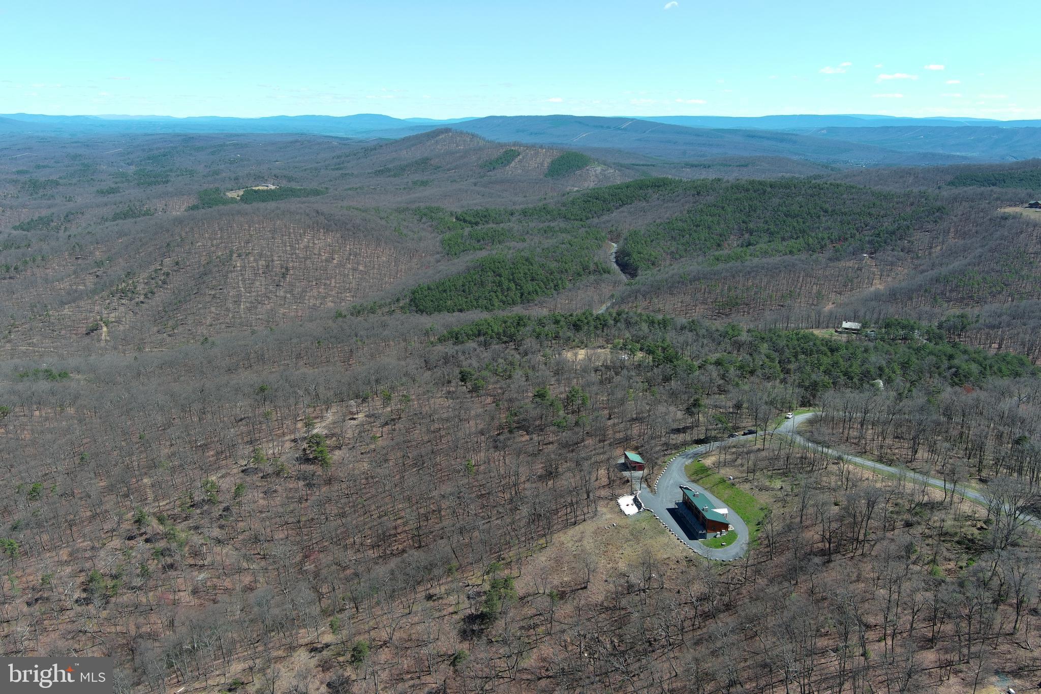 BLUFFS ON THE POTOMAC - Residential