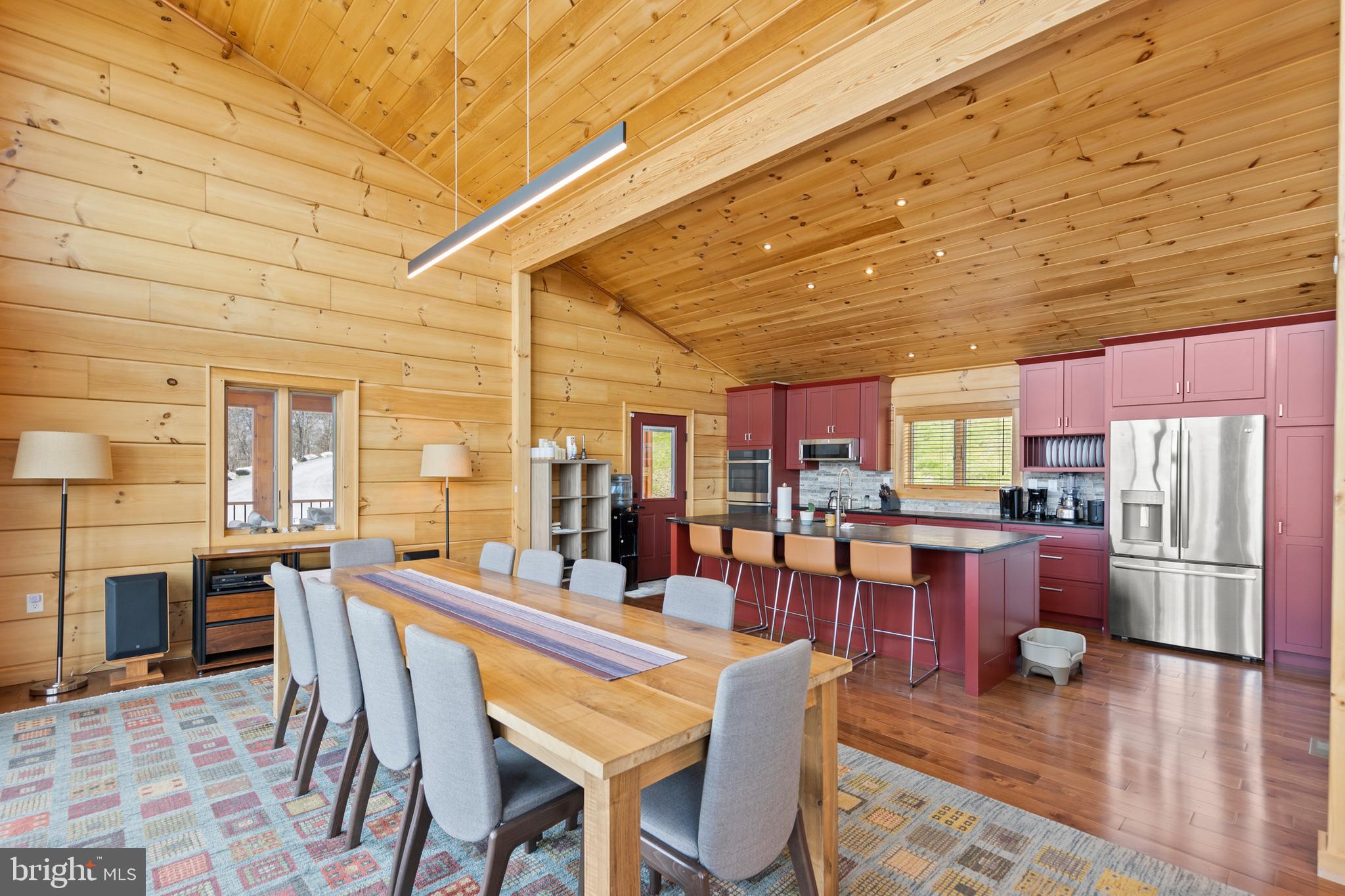 BLUFFS ON THE POTOMAC - Residential