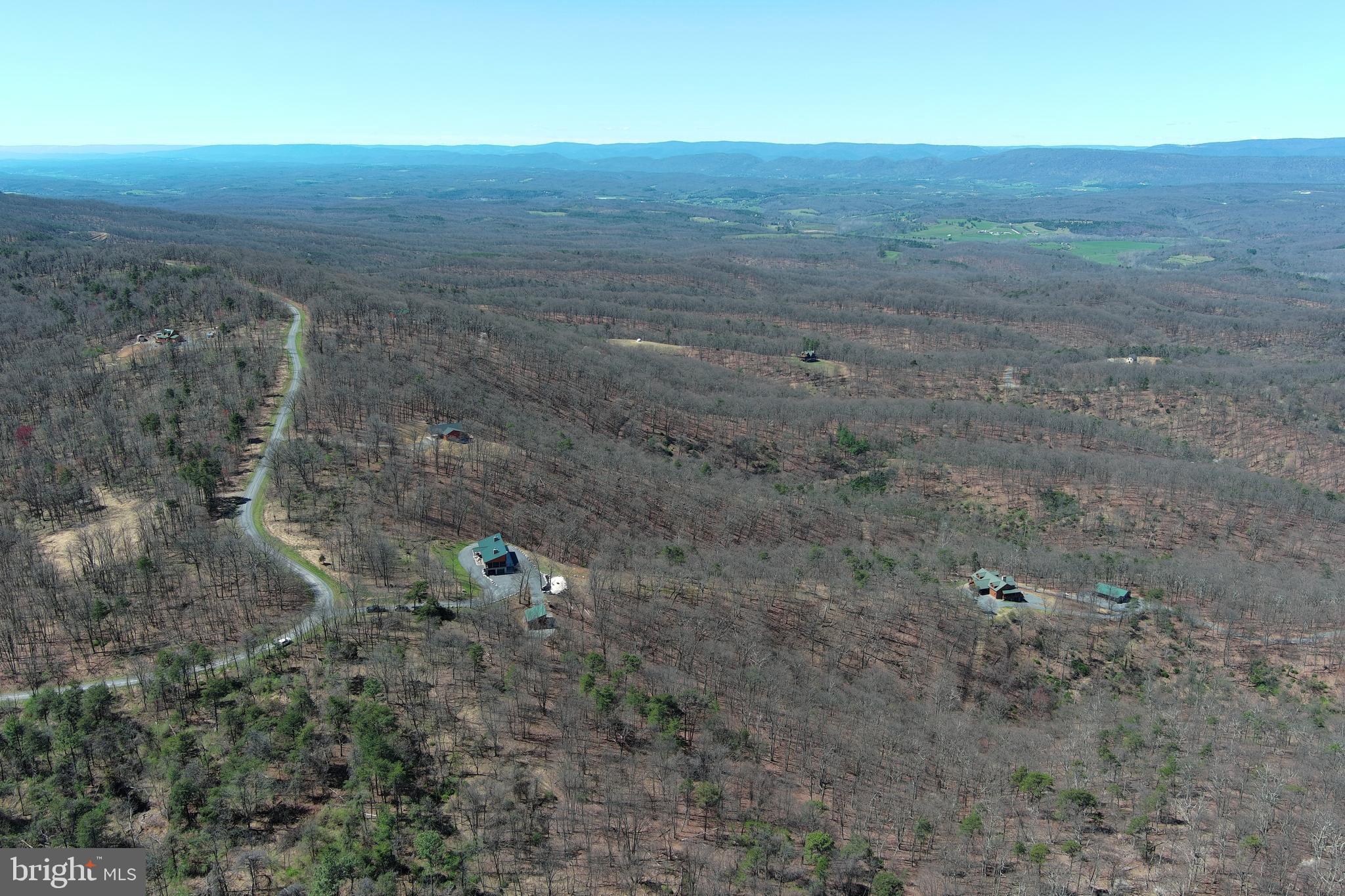 BLUFFS ON THE POTOMAC - Residential