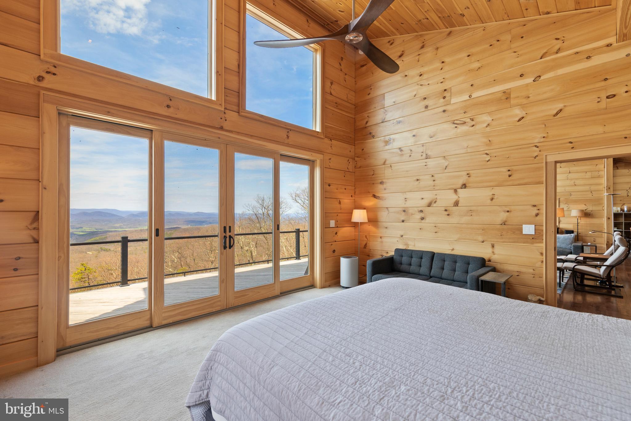 BLUFFS ON THE POTOMAC - Residential