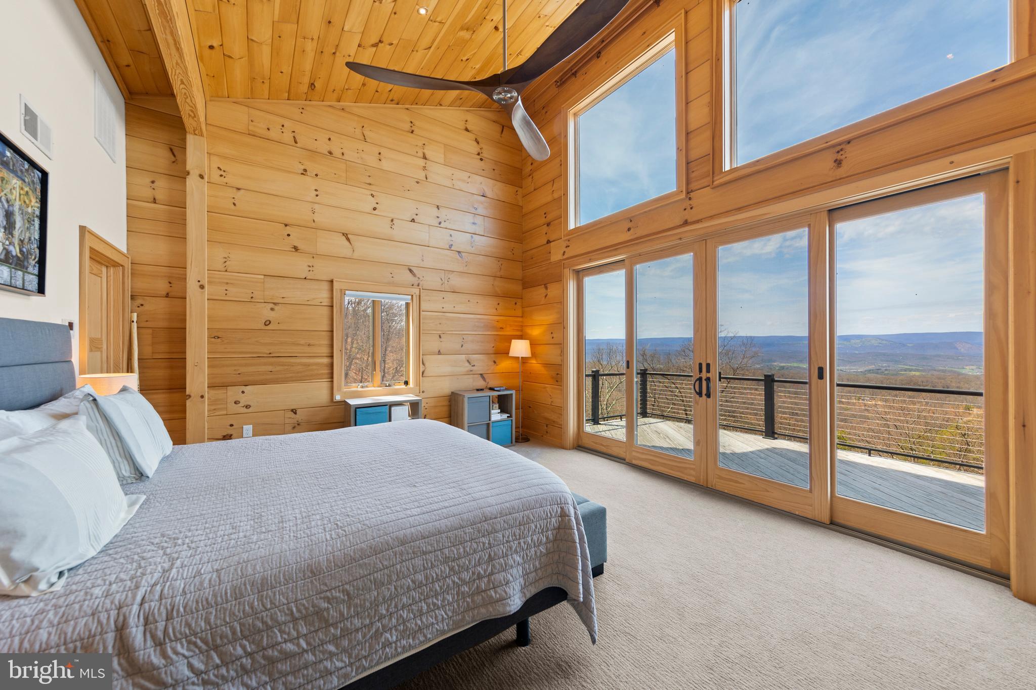 BLUFFS ON THE POTOMAC - Residential