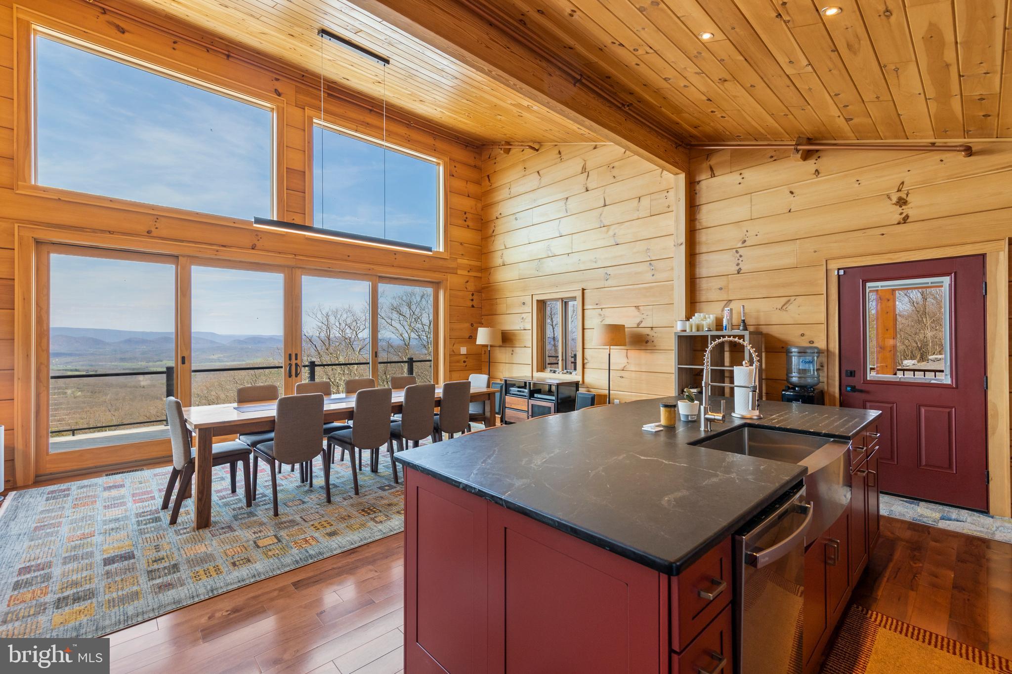 BLUFFS ON THE POTOMAC - Residential