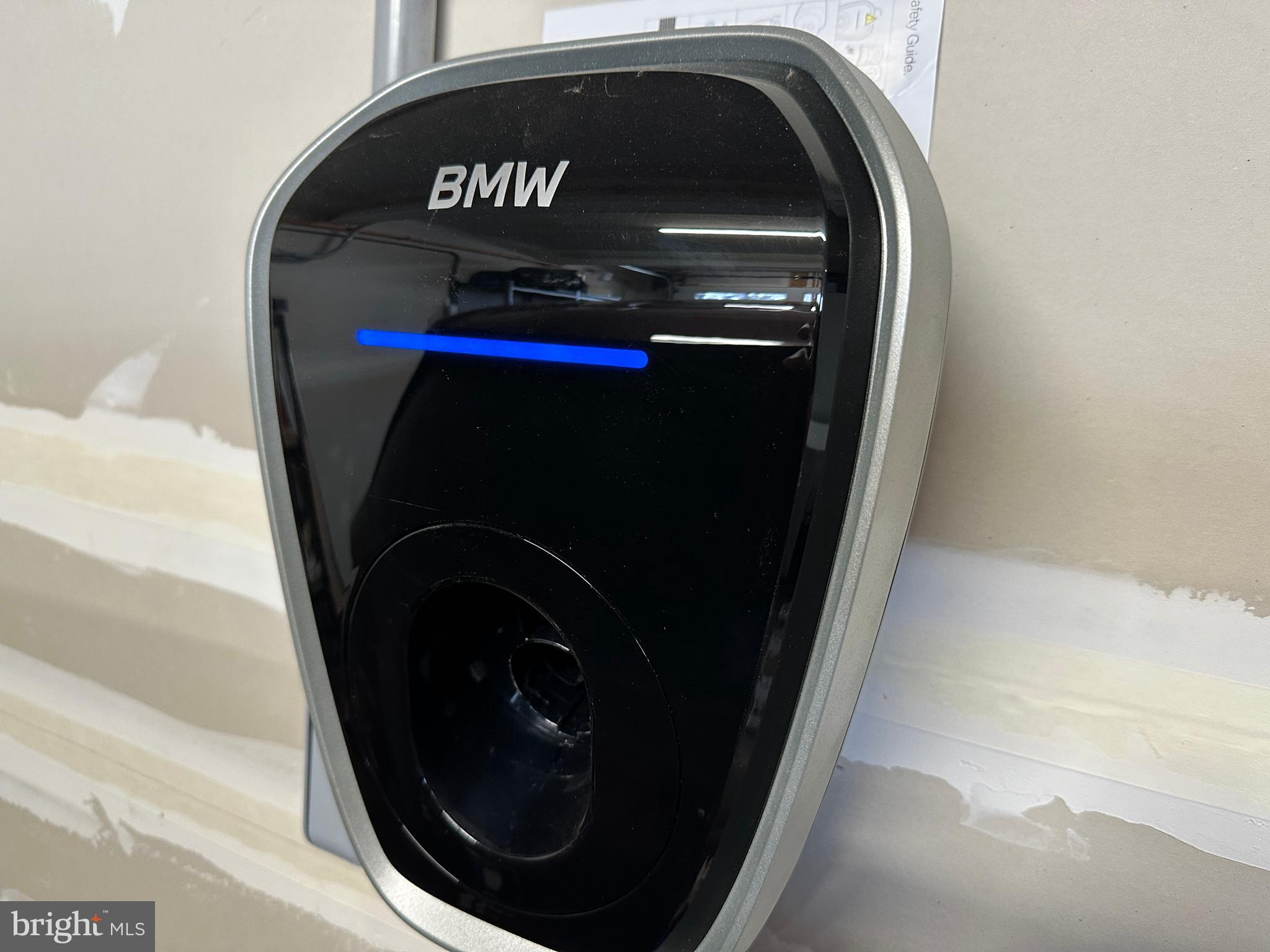 BLUFFS ON THE POTOMAC - Residential