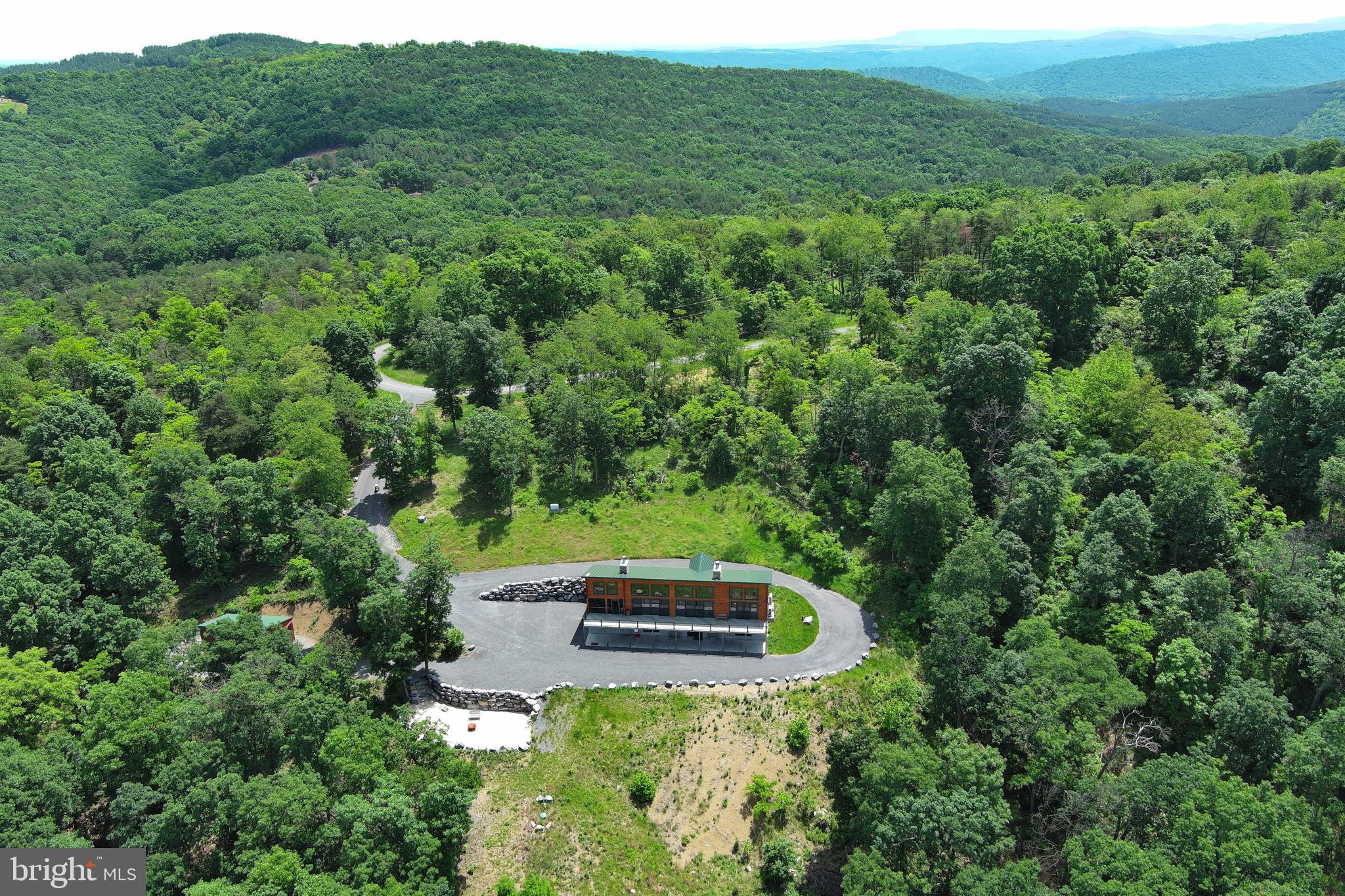 BLUFFS ON THE POTOMAC - Residential
