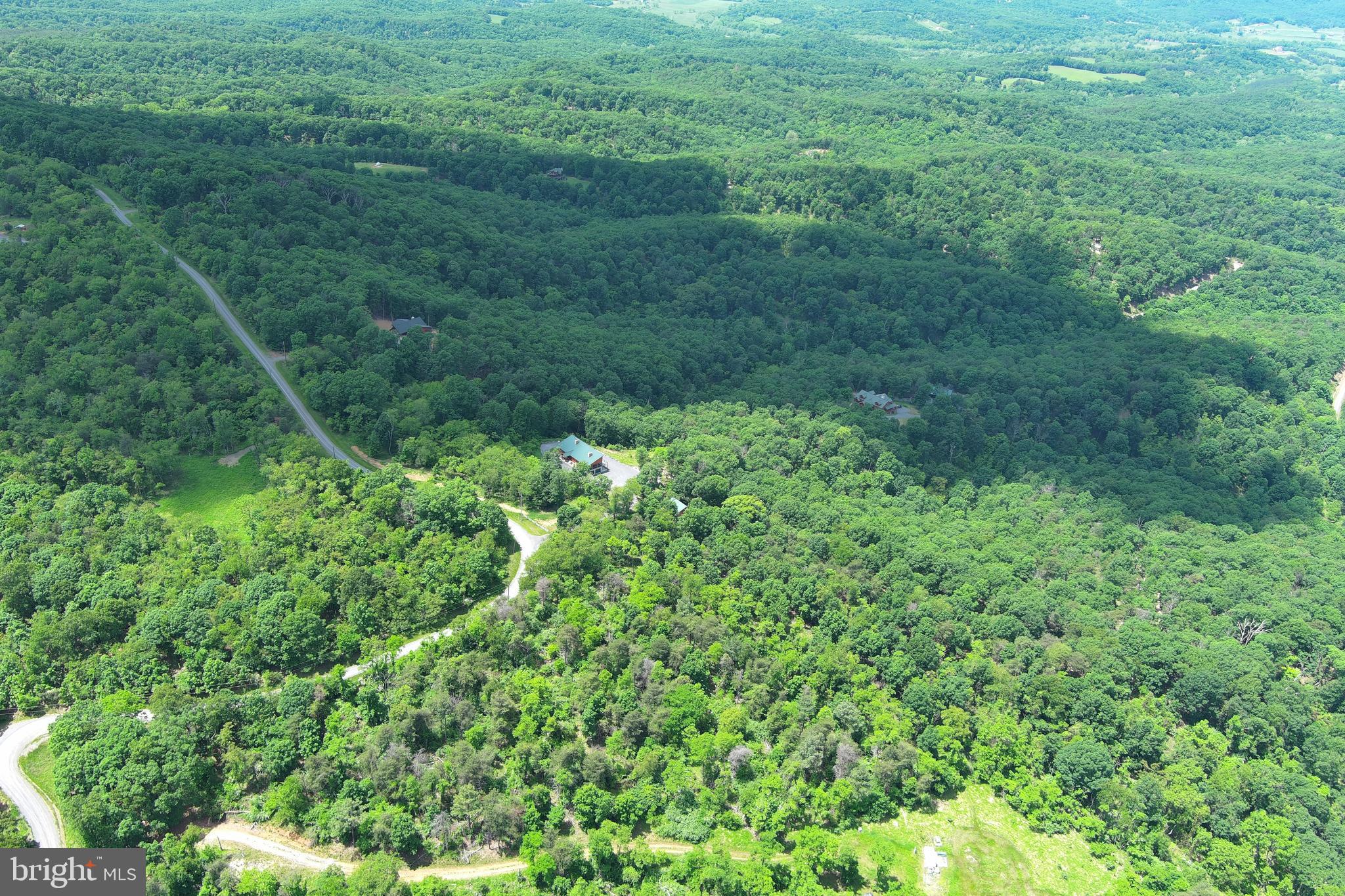 BLUFFS ON THE POTOMAC - Residential