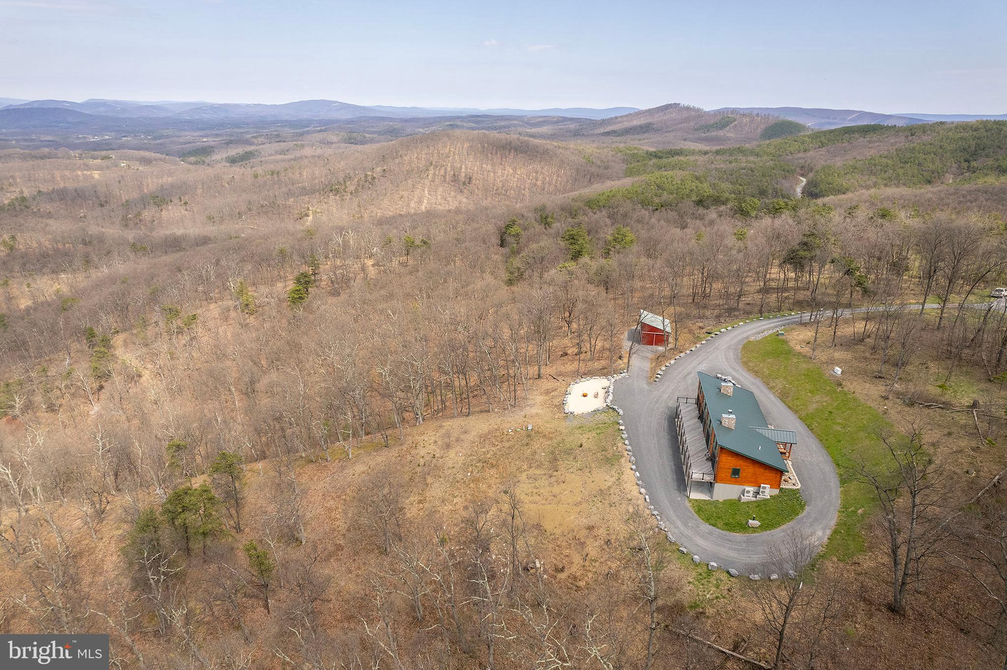 BLUFFS ON THE POTOMAC - Residential