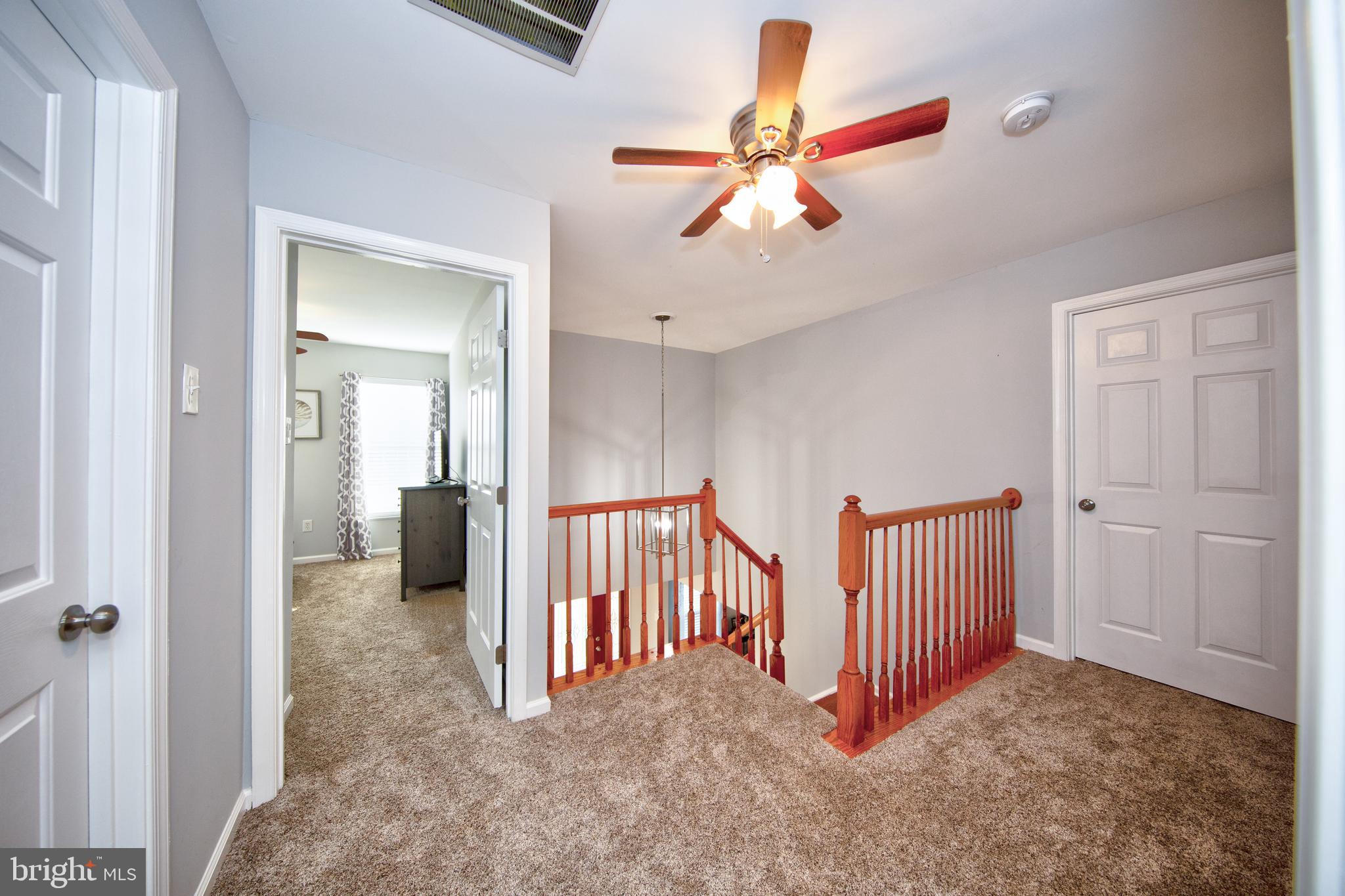 OVERVIEW MANOR - Residential