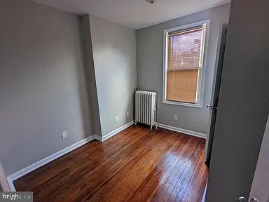 PORT RICHMOND - Residential Lease
