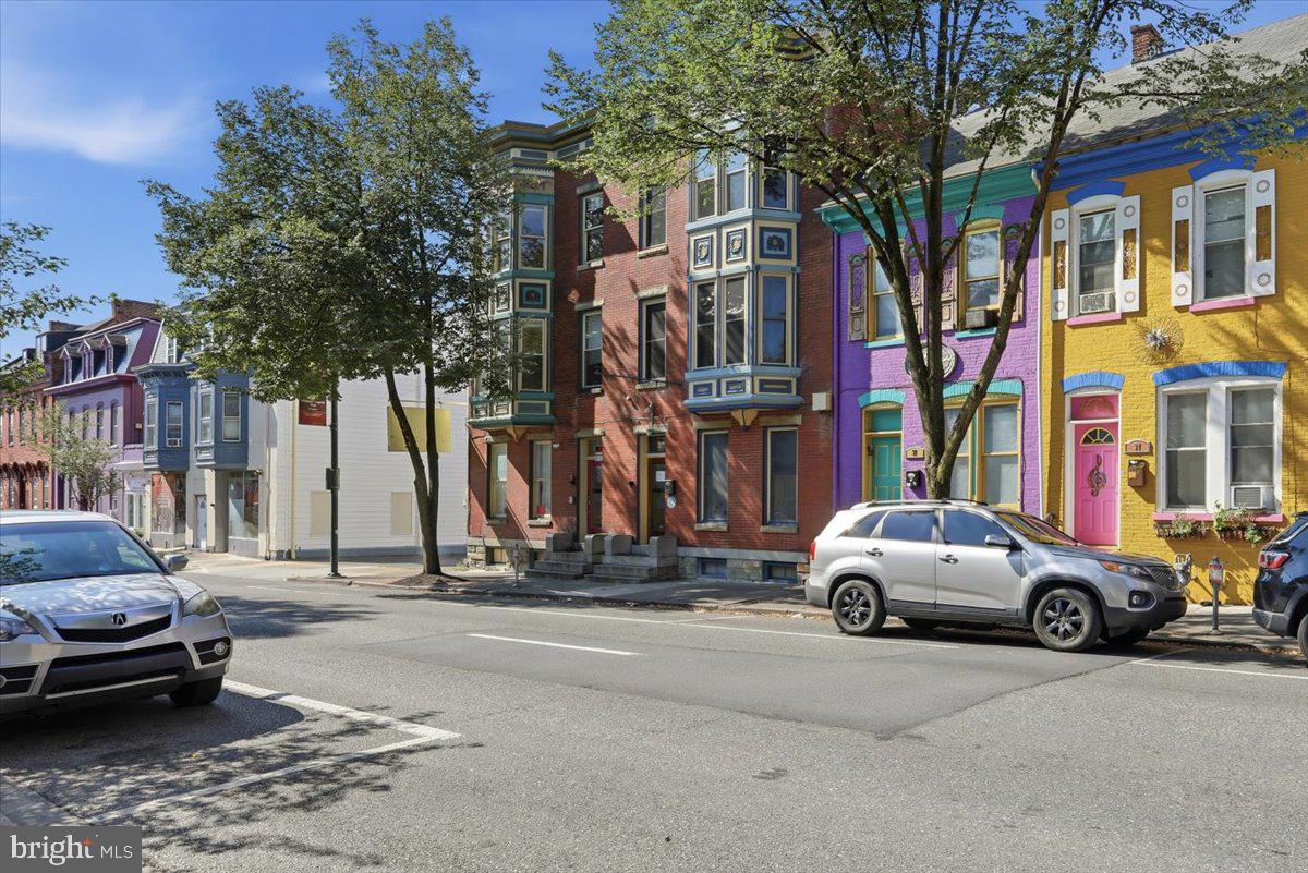 39 FRANKLIN STREET E