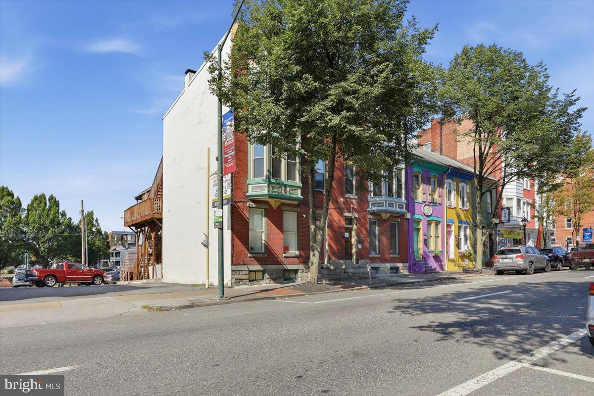 39 FRANKLIN STREET E