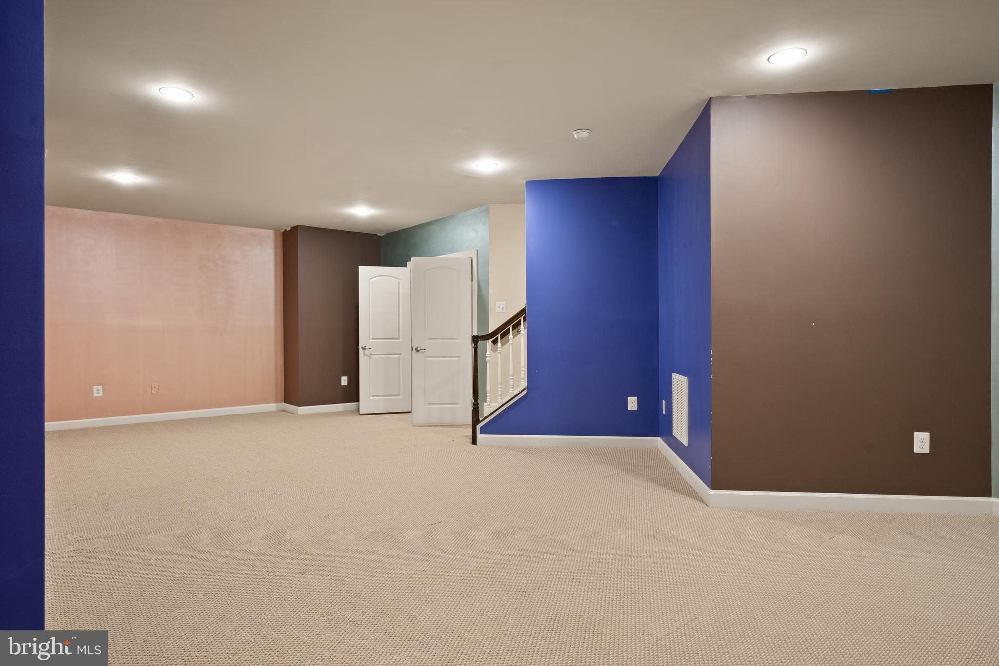 AVONLEA - Residential Lease