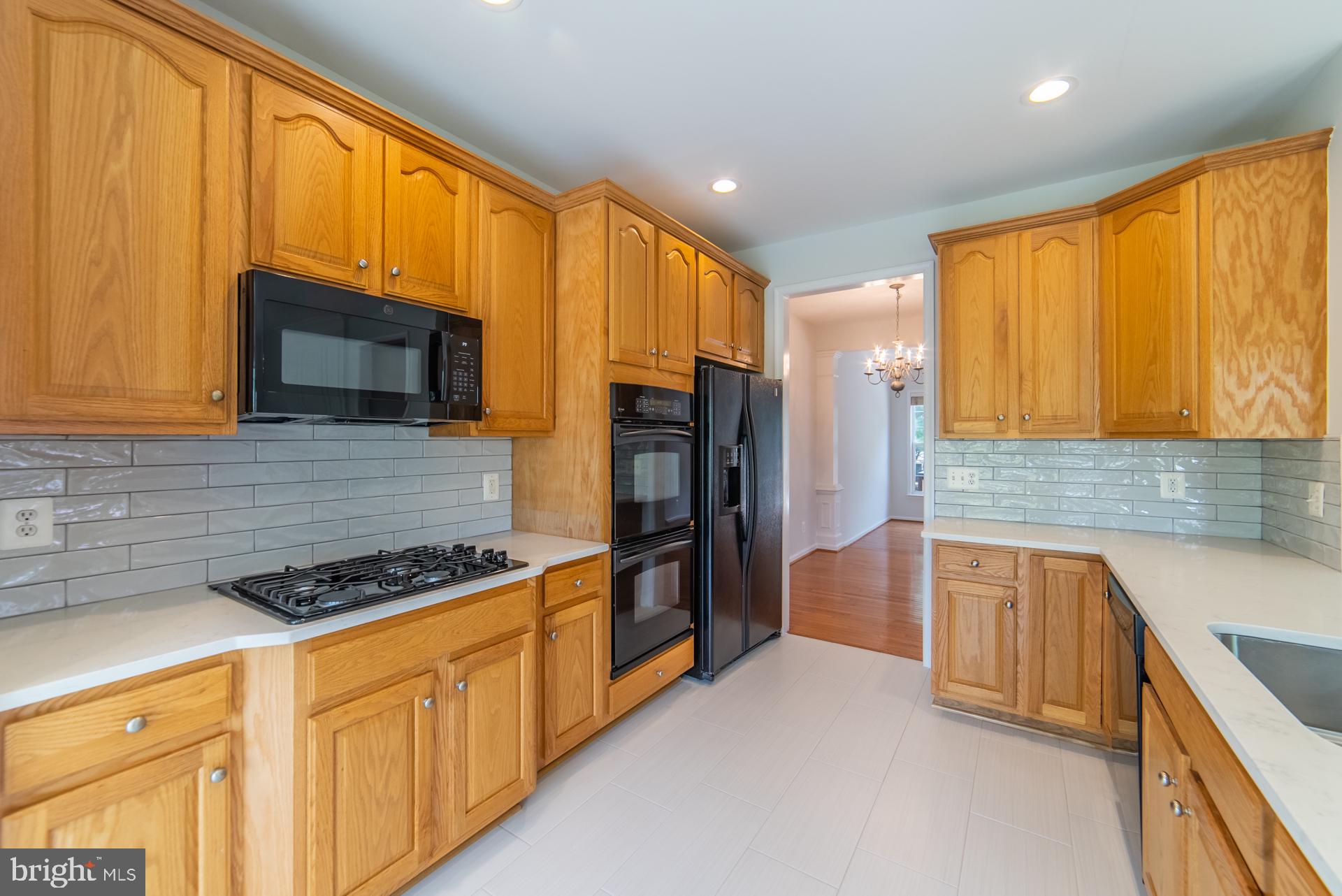 TANNERS RIDGE - Residential