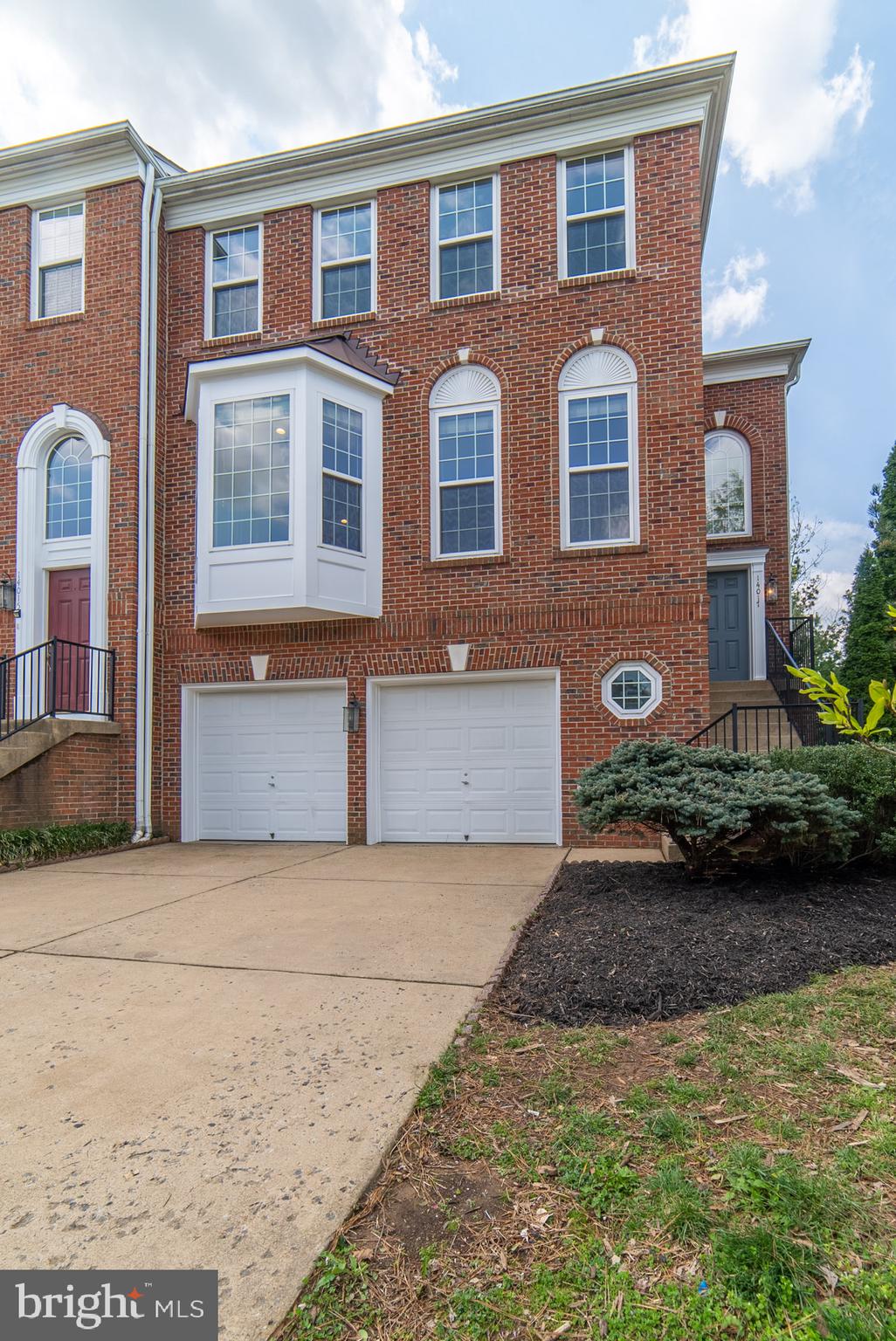 TANNERS RIDGE - Residential