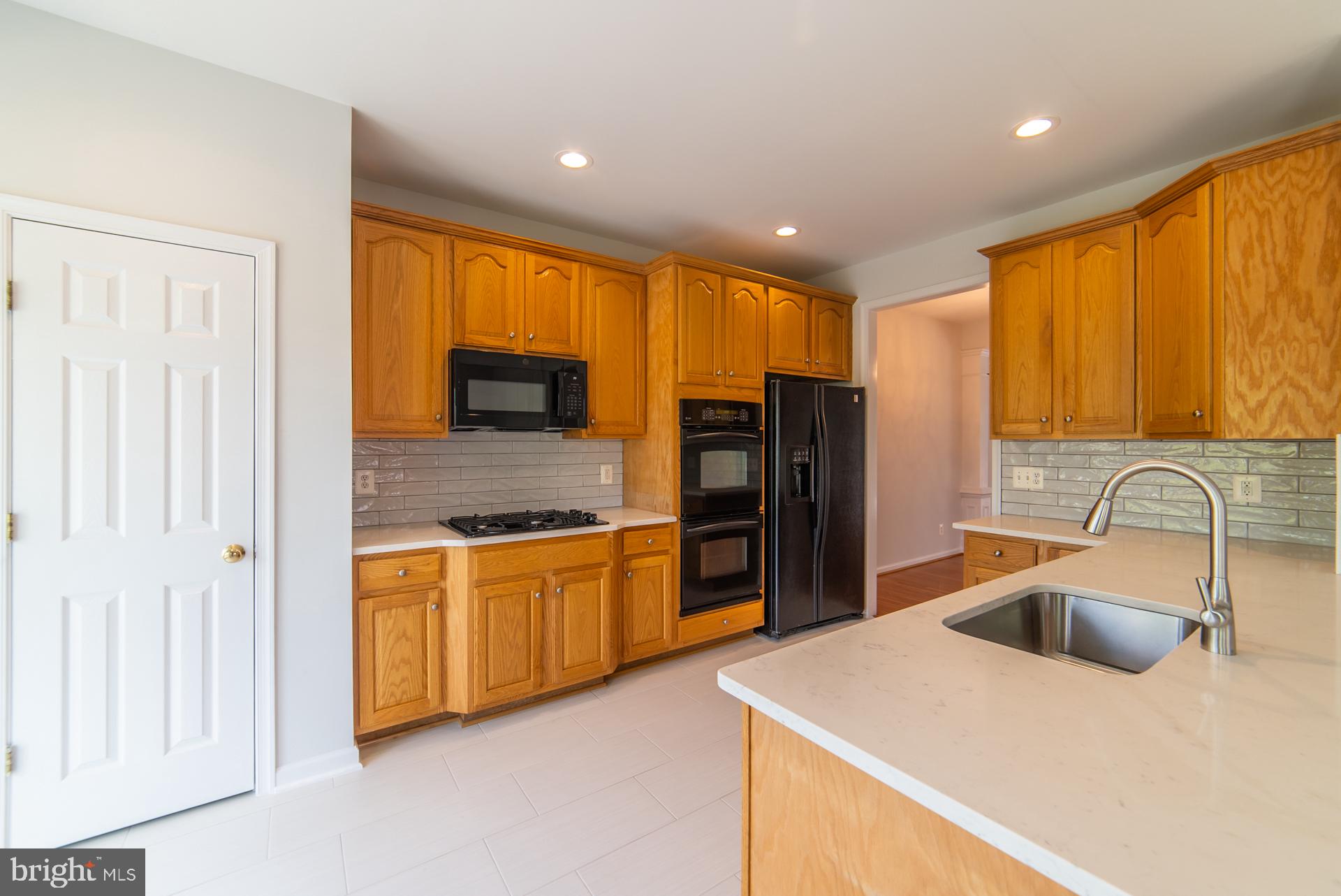 TANNERS RIDGE - Residential